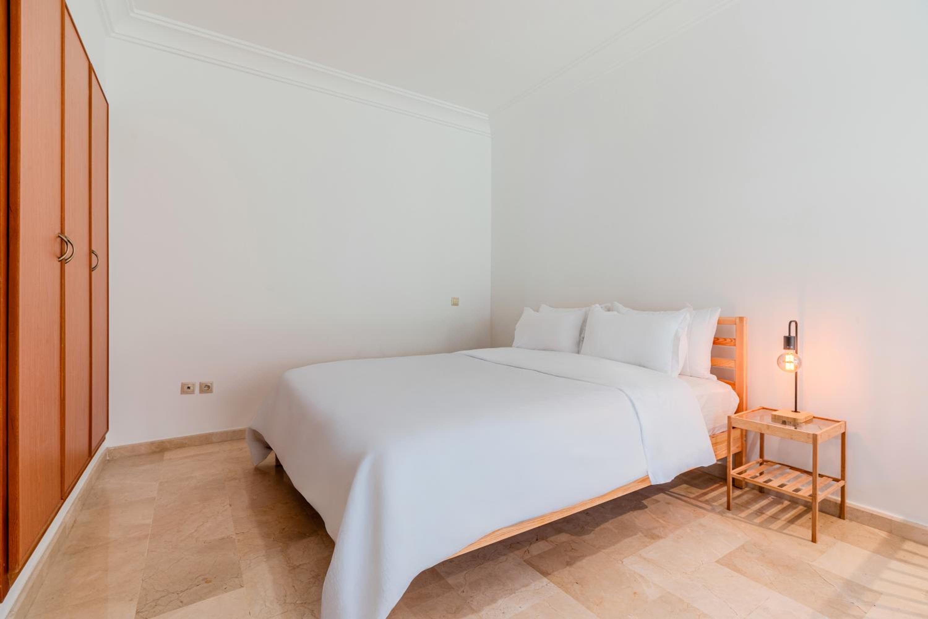 Dar Dmana Luxury Apt Pools, Tennis & Private Garden