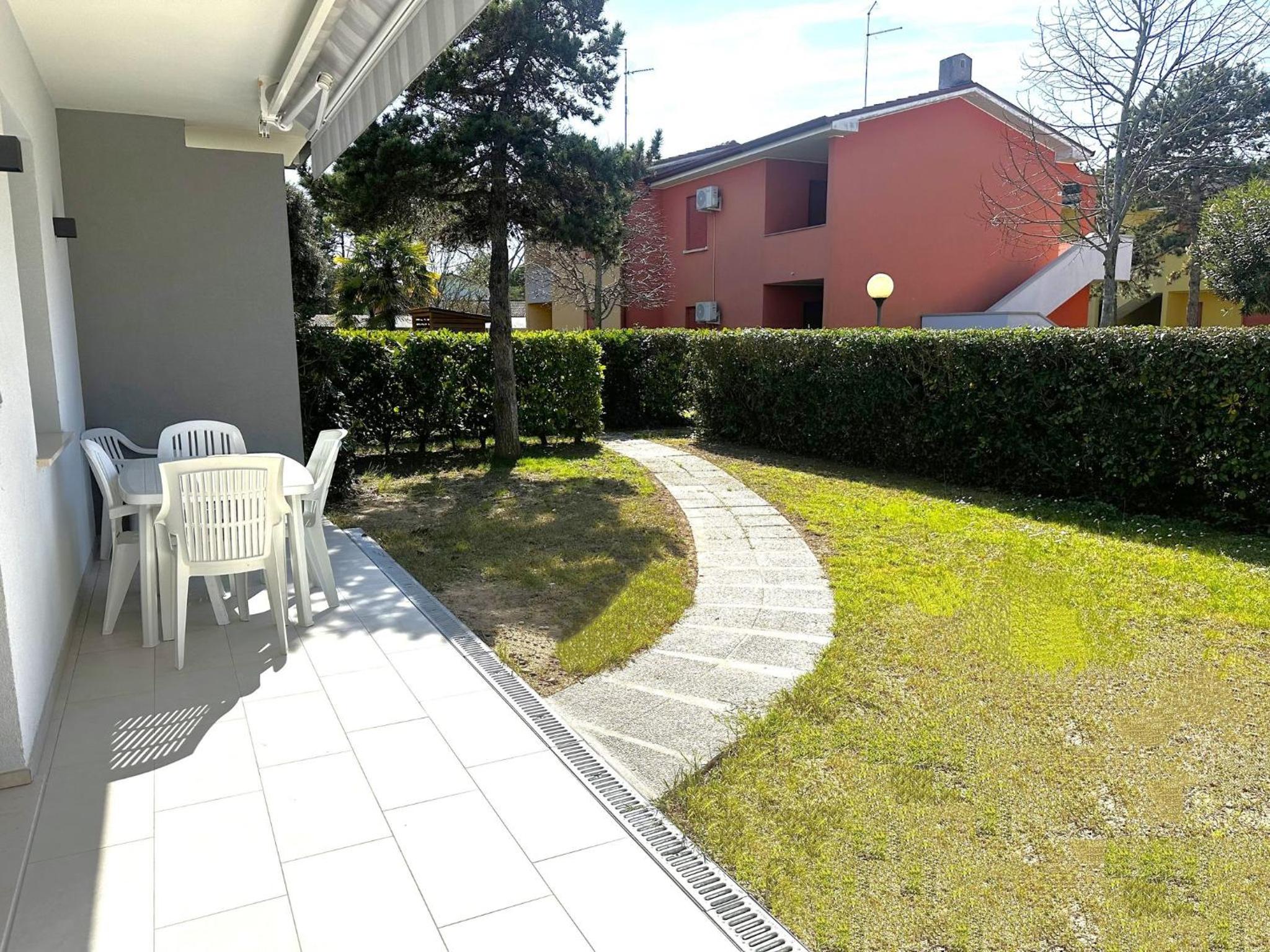 Apartment with garden-Beahost
