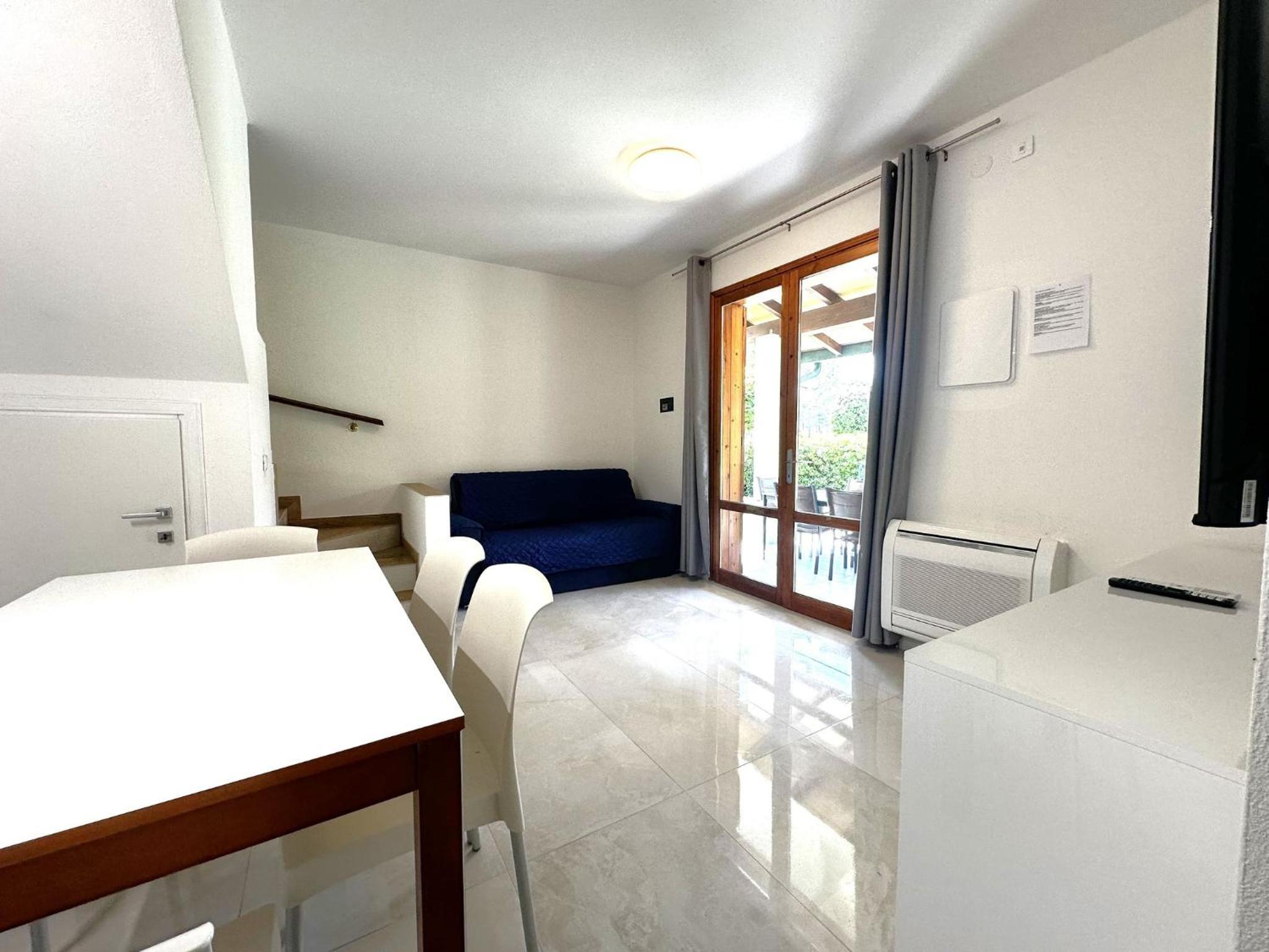 Comfy Bibione villa with pool access