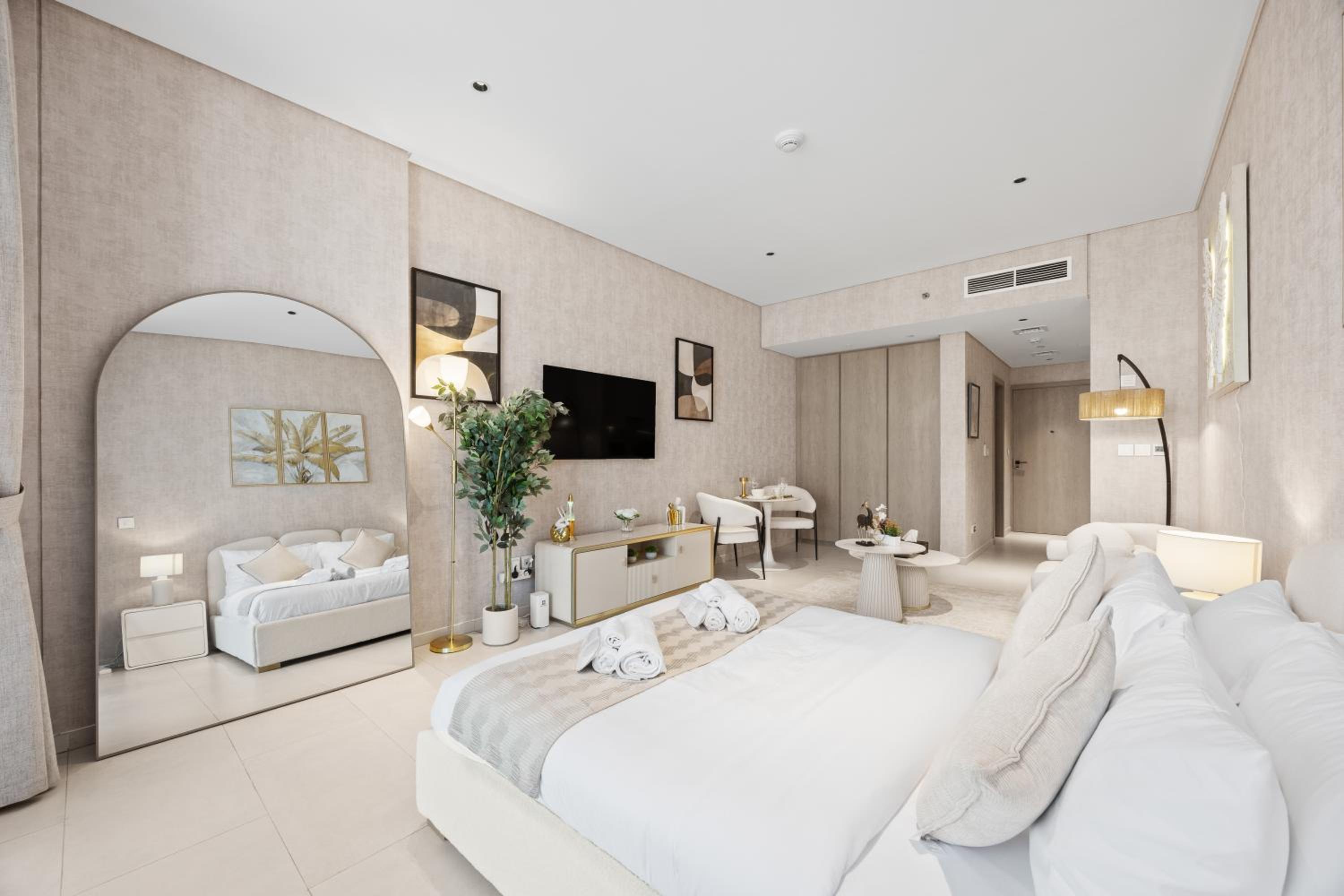 Burj Khalifa View Premium Studio near Dubai Mall