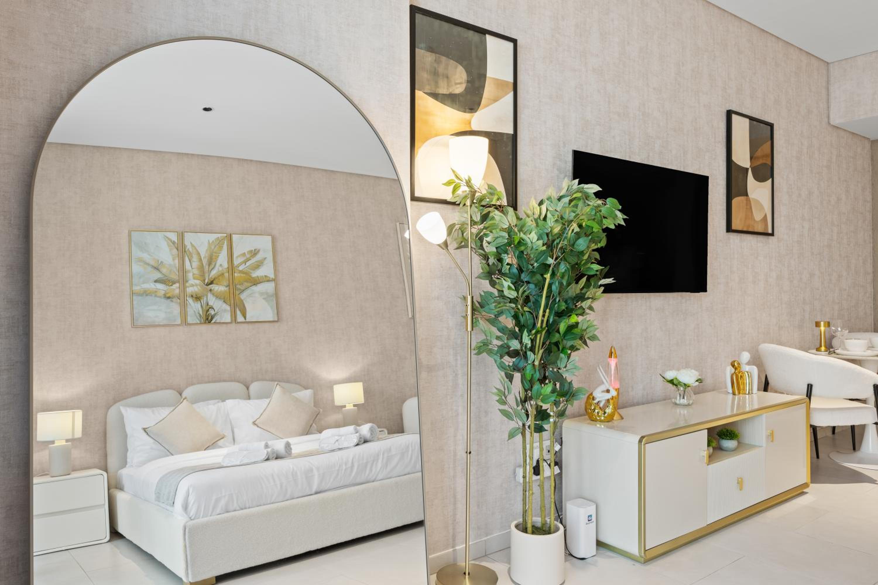 Burj Khalifa View Premium Studio near Dubai Mall