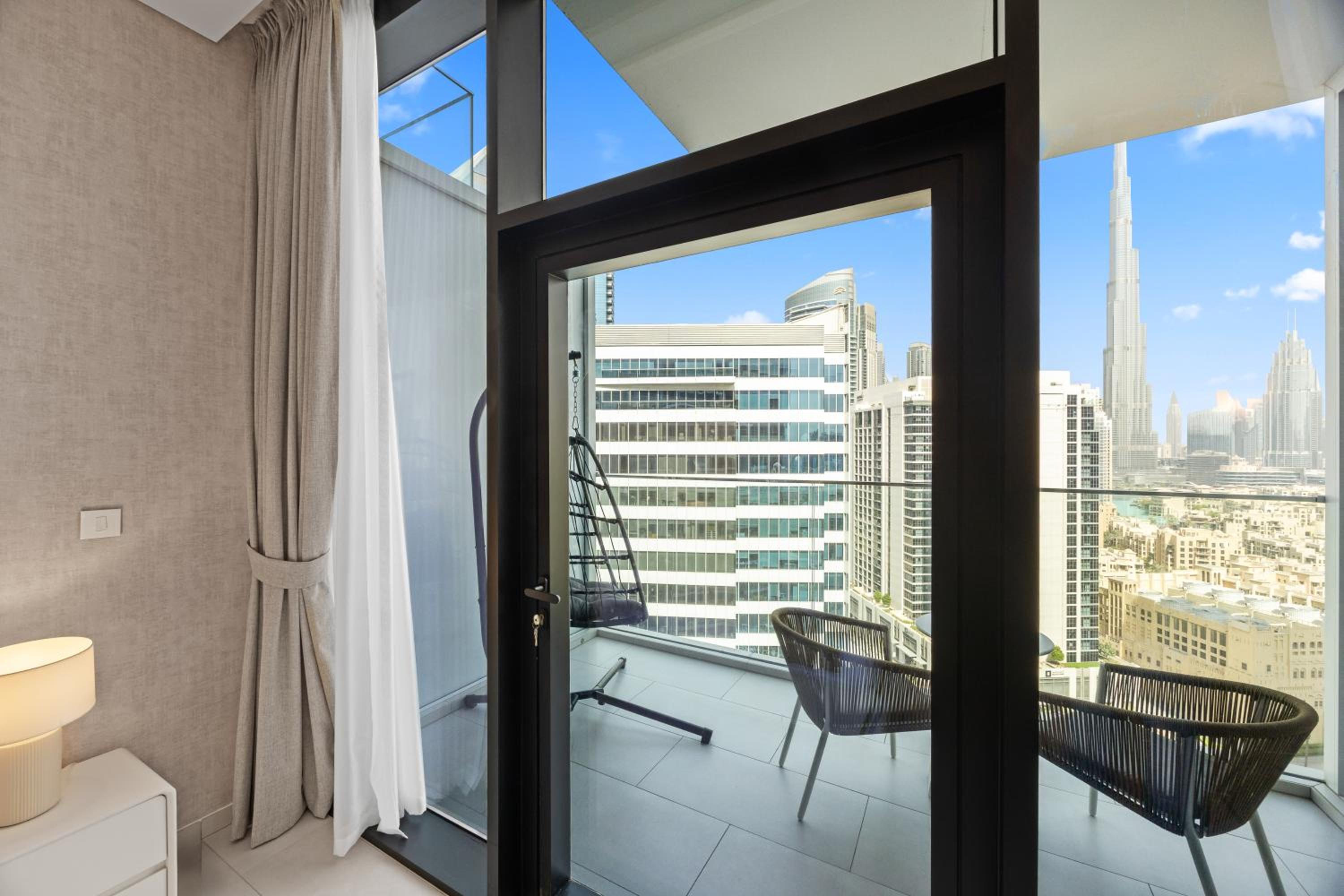 Burj Khalifa View Premium Studio near Dubai Mall