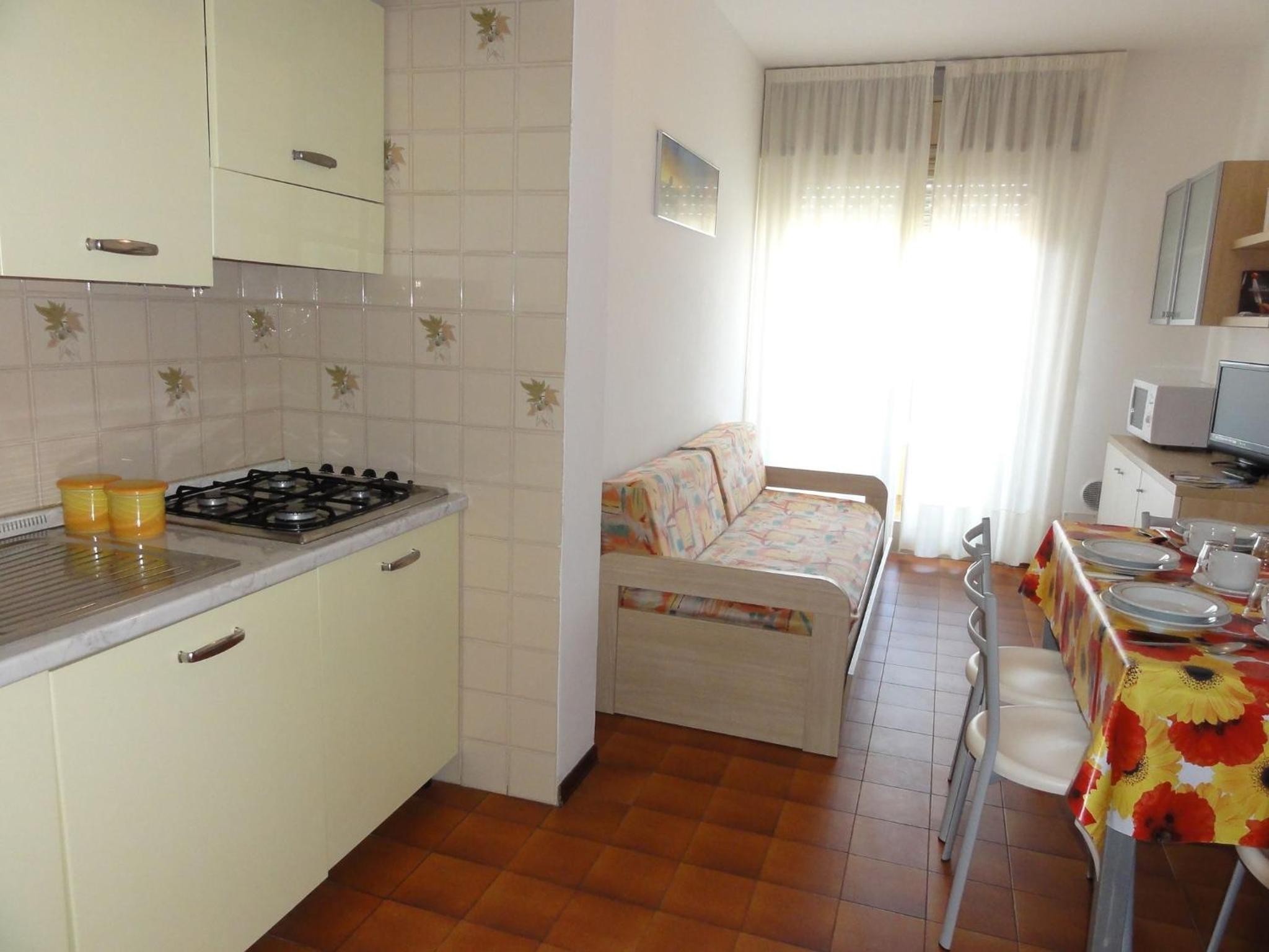 Central Bibione apartment with terrace