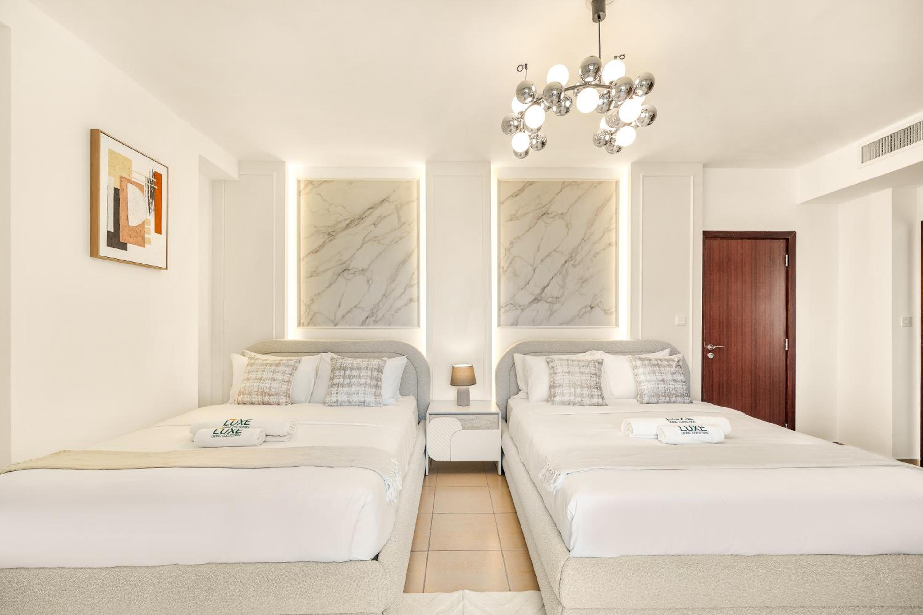 JBR Rimal By Luxe Living - Dubai Eye View