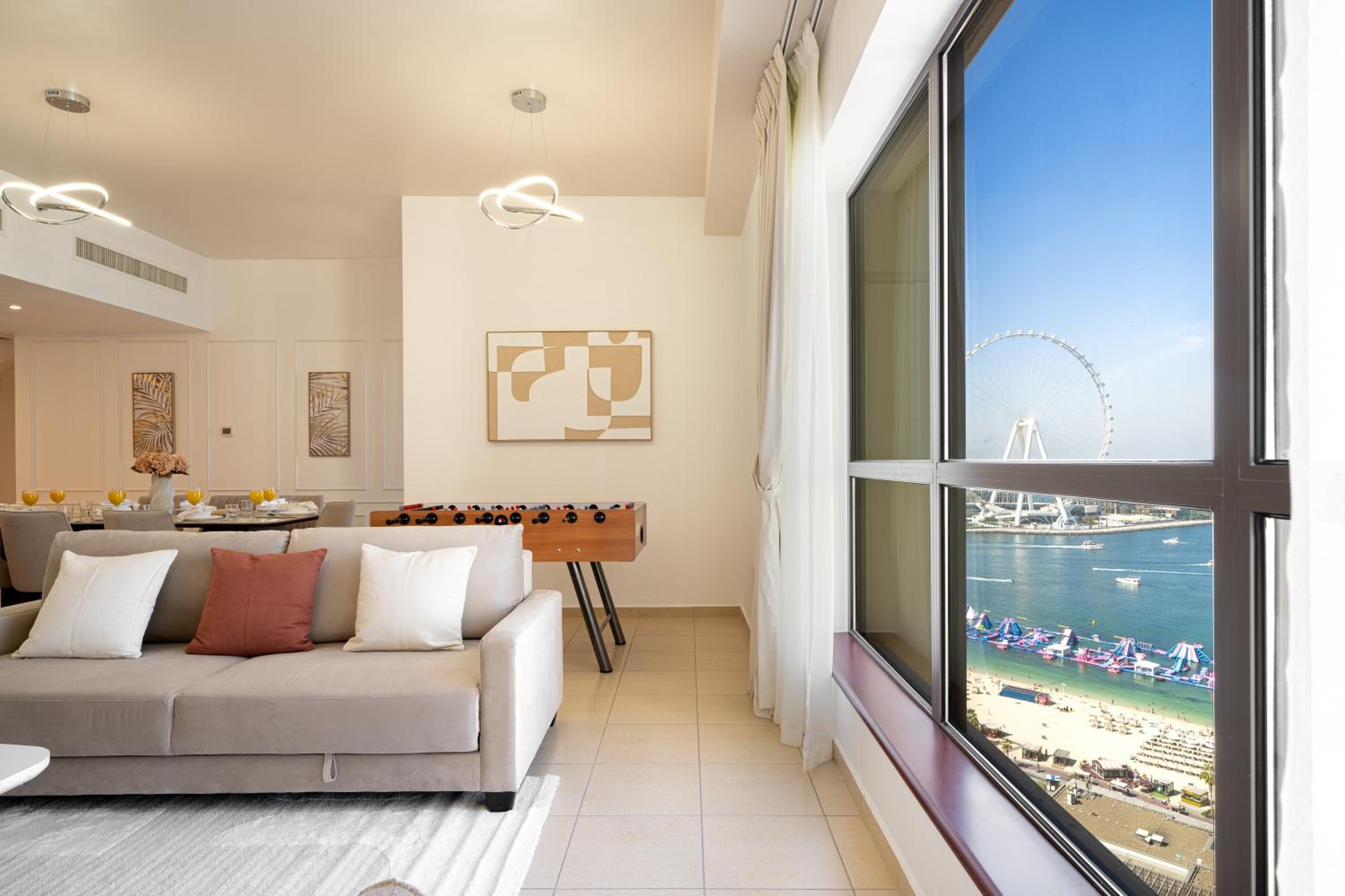 JBR Rimal By Luxe Living - Dubai Eye View