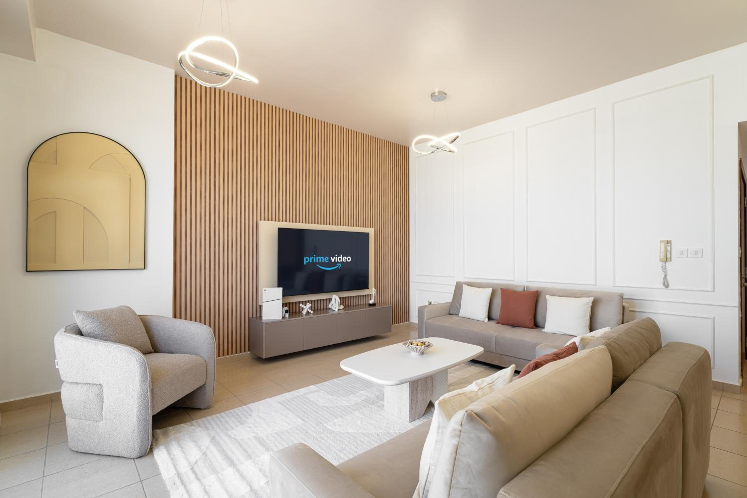 JBR Rimal By Luxe Living - Dubai Eye View