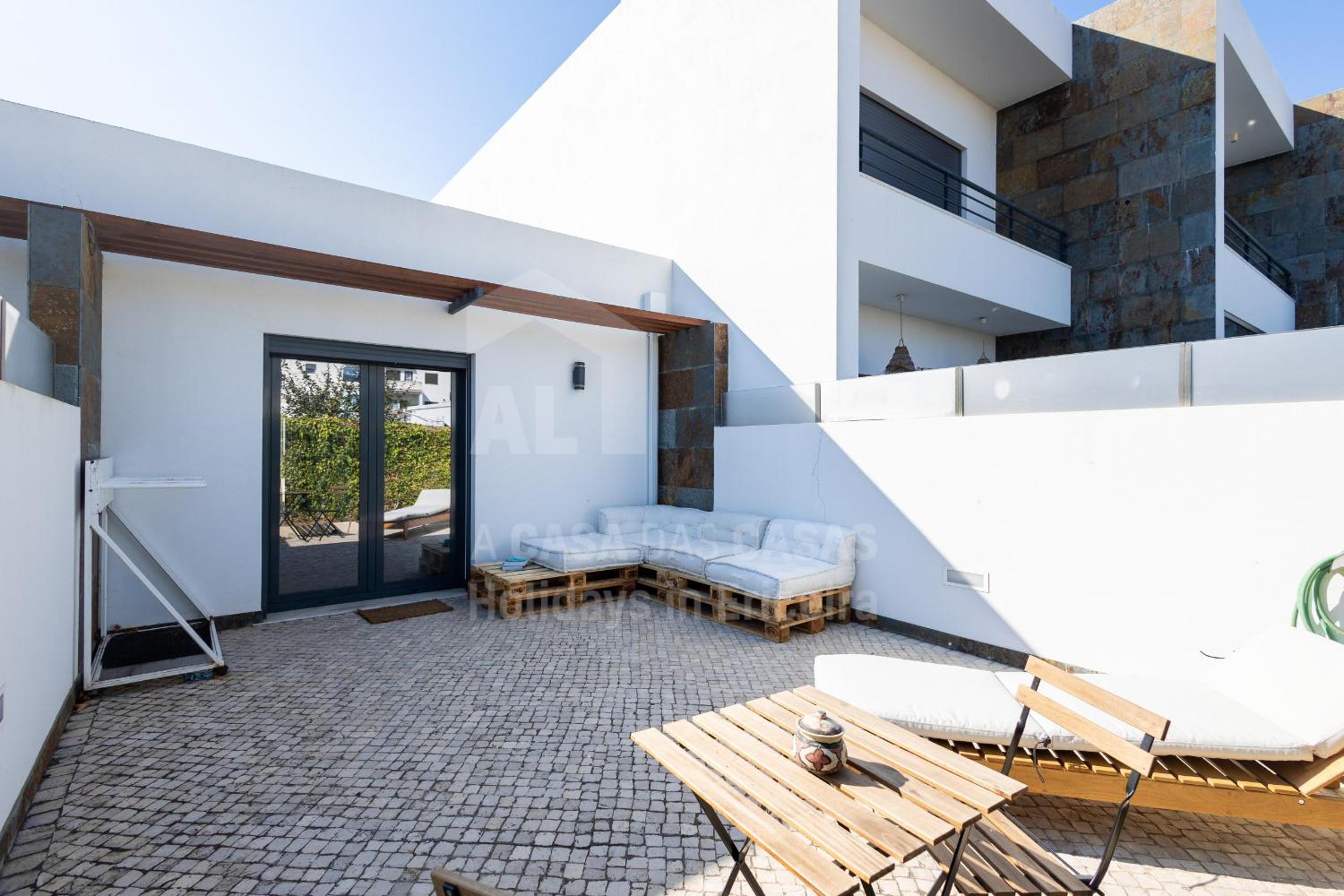 Valentin House by ACasaDasCasas