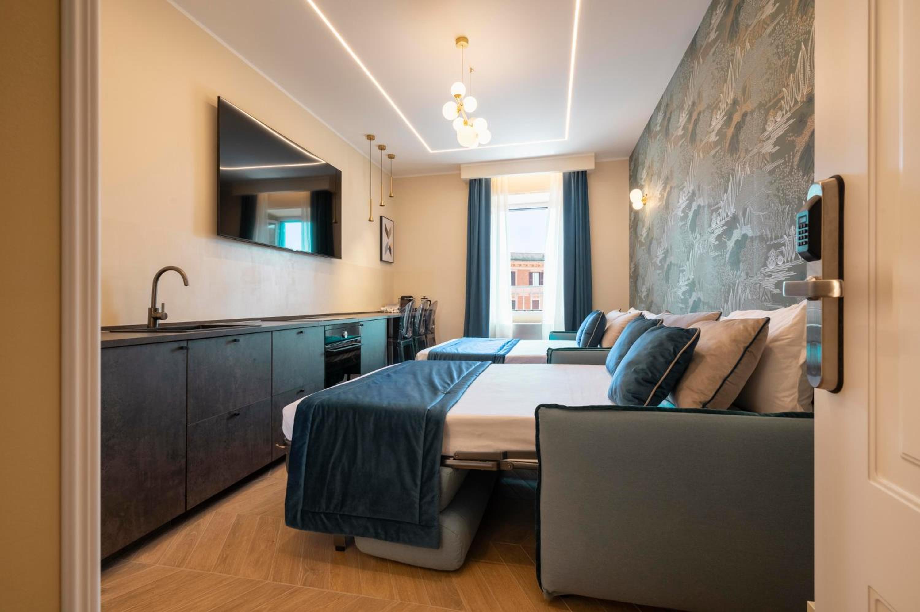 Termini Luxury 12 Beds Apartment