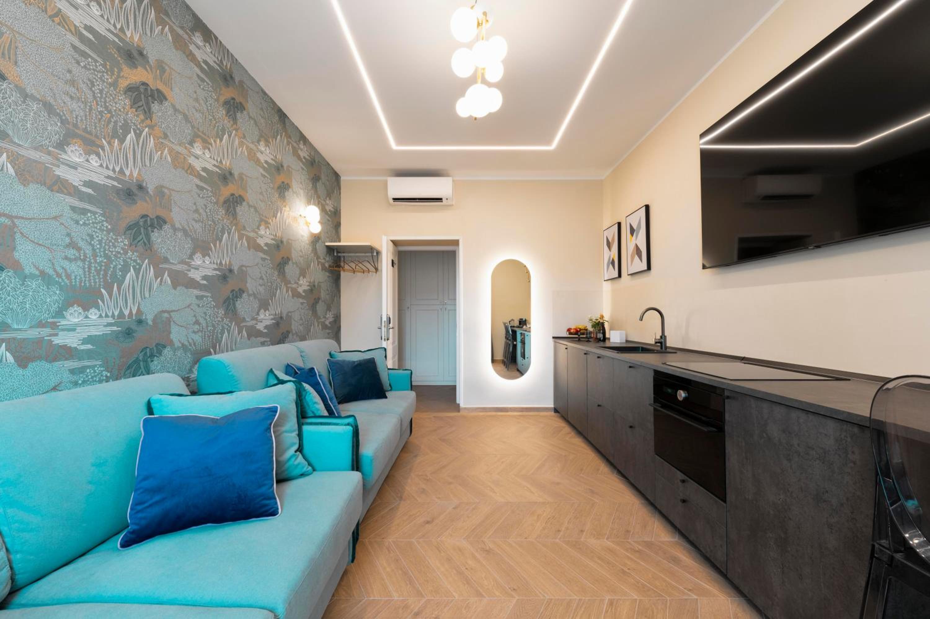 Termini Luxury 12 Beds Apartment