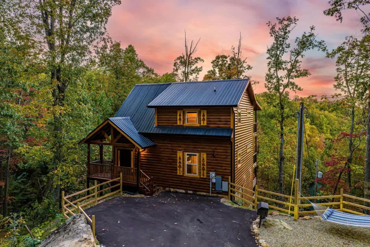 Luxury Cabin with Indoor Pool in the Smoky Mountains