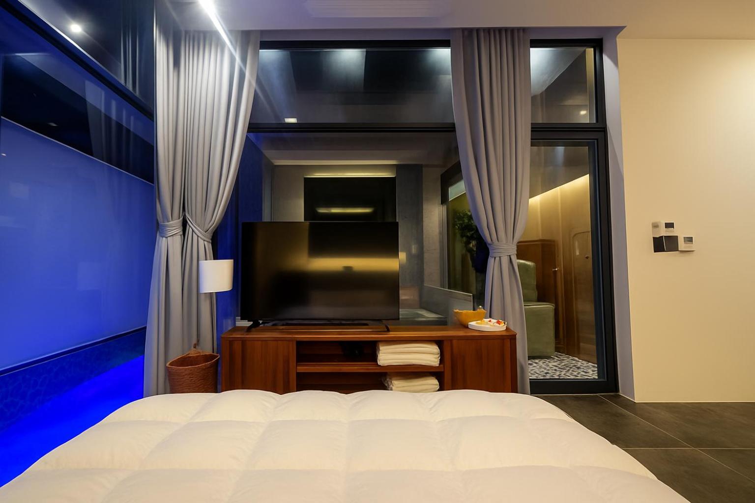 Jeju Dodu Tropical Premium Pool Villa