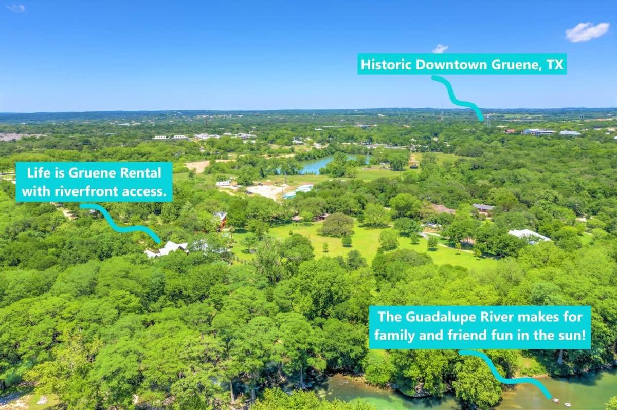 Life is Gruene-Riverfront Luxury-1Mi To GrueneHall