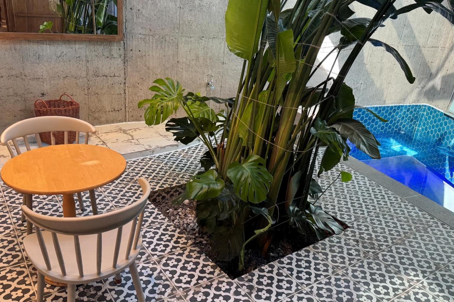 Jeju Dodu Tropical Premium Pool Villa