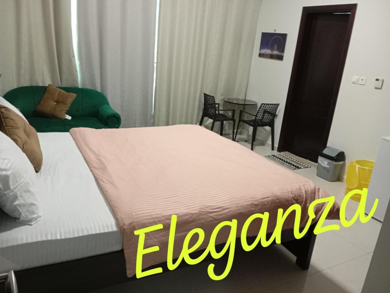 Eleganza House
