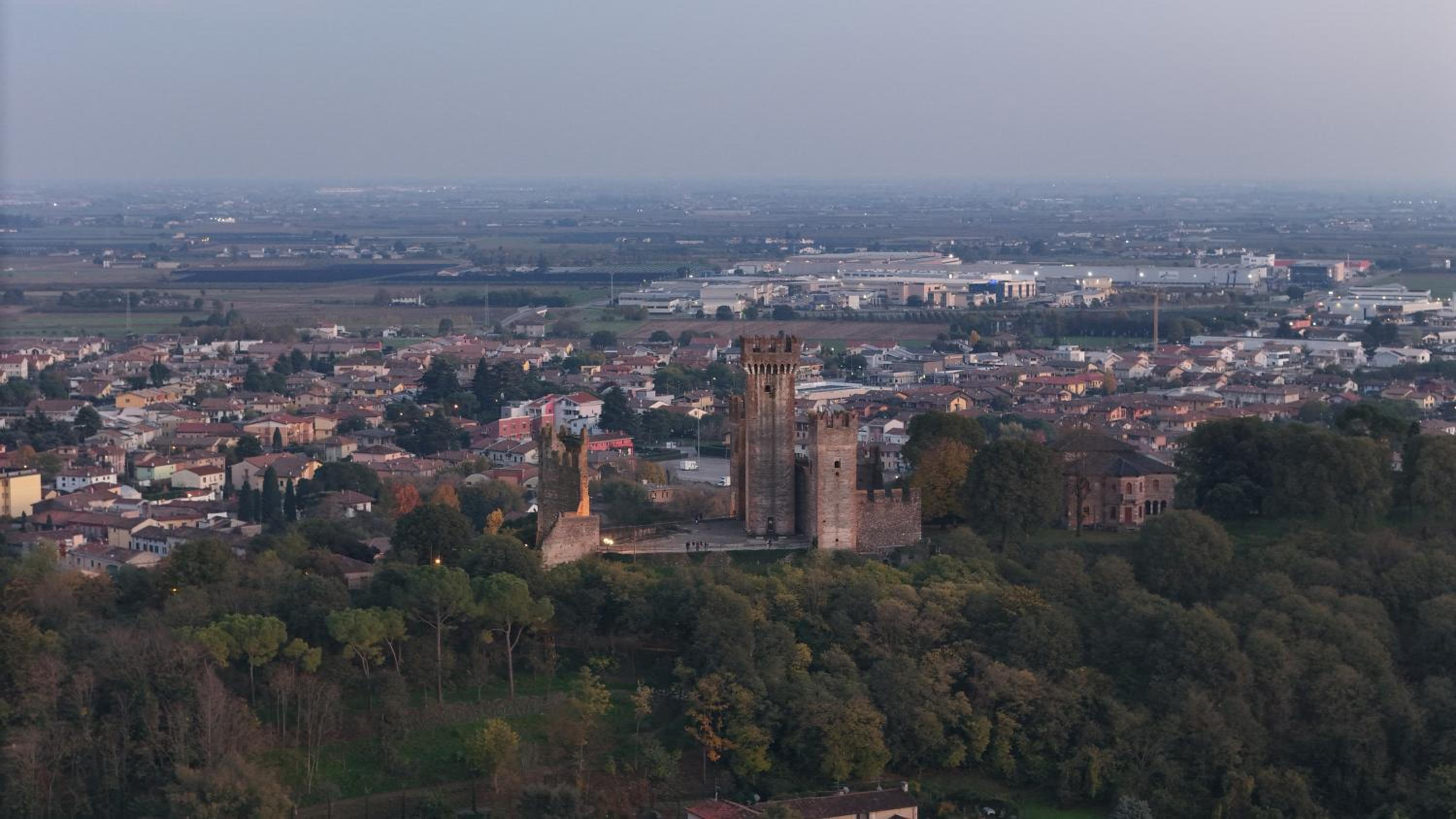 Art&Castle View 5 min from Sigurtà Park
