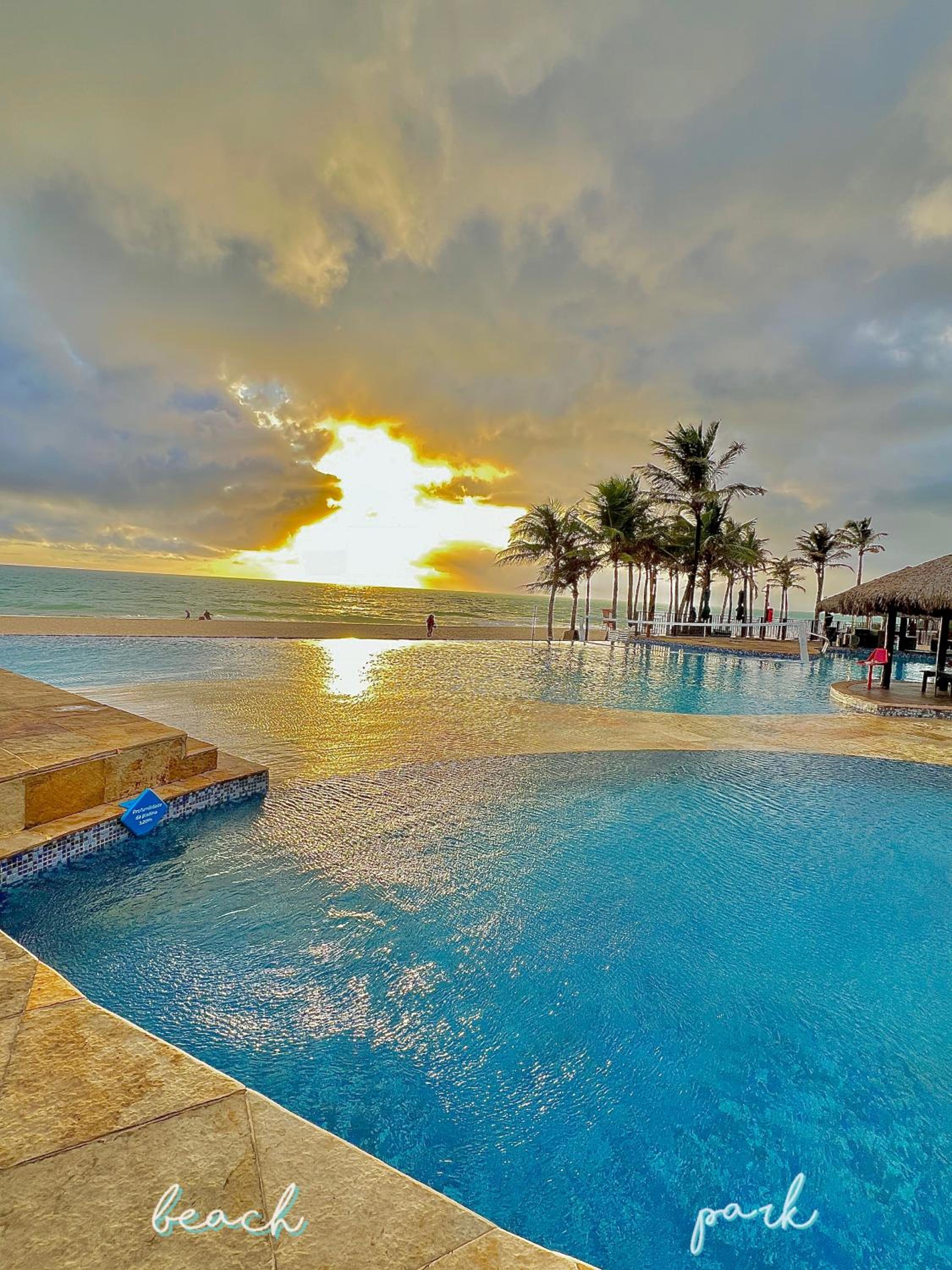 Apartamento Particular à Beira Mar em Resort Beach Park