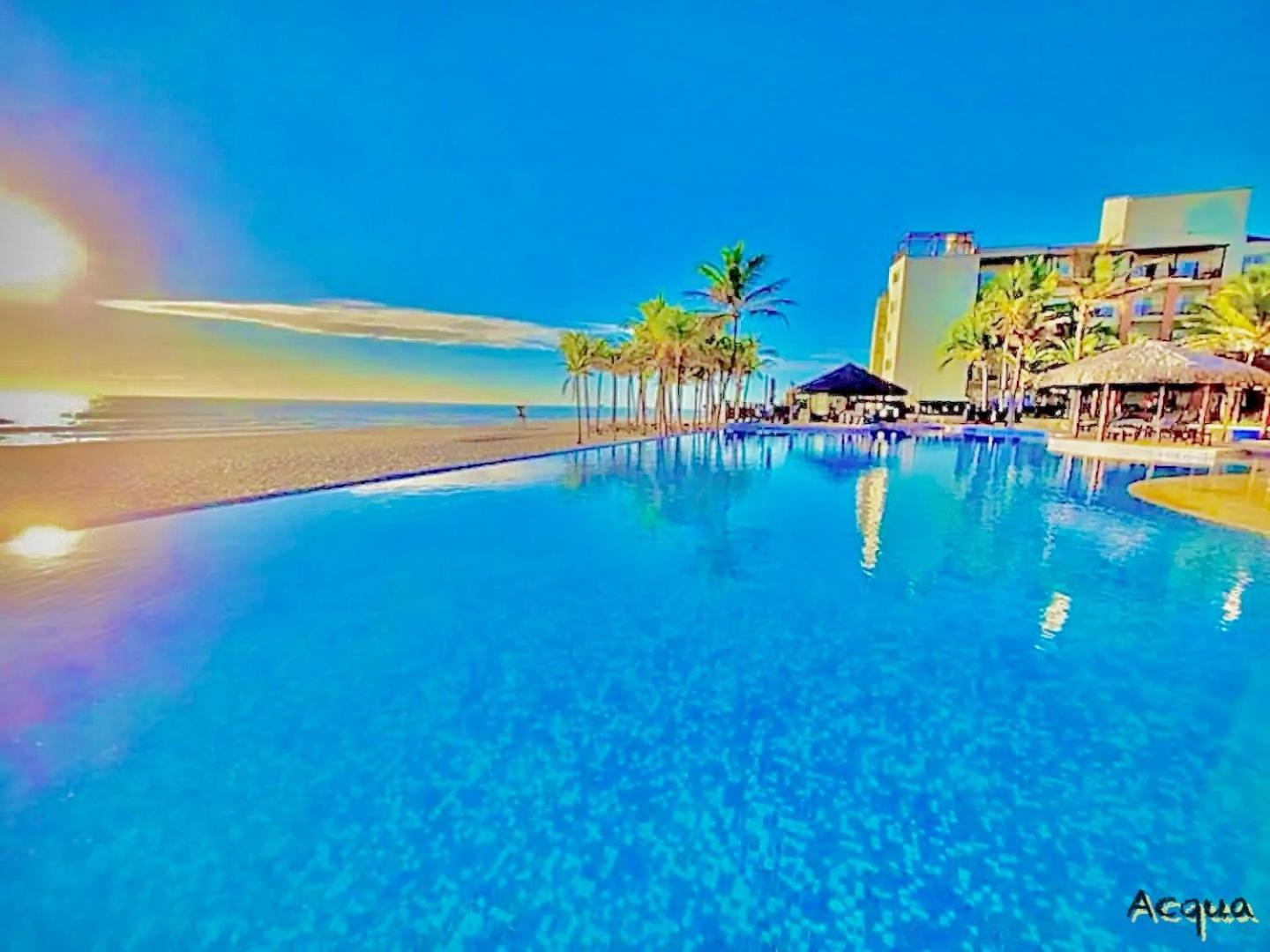 Apartamento Particular à Beira Mar em Resort Beach Park