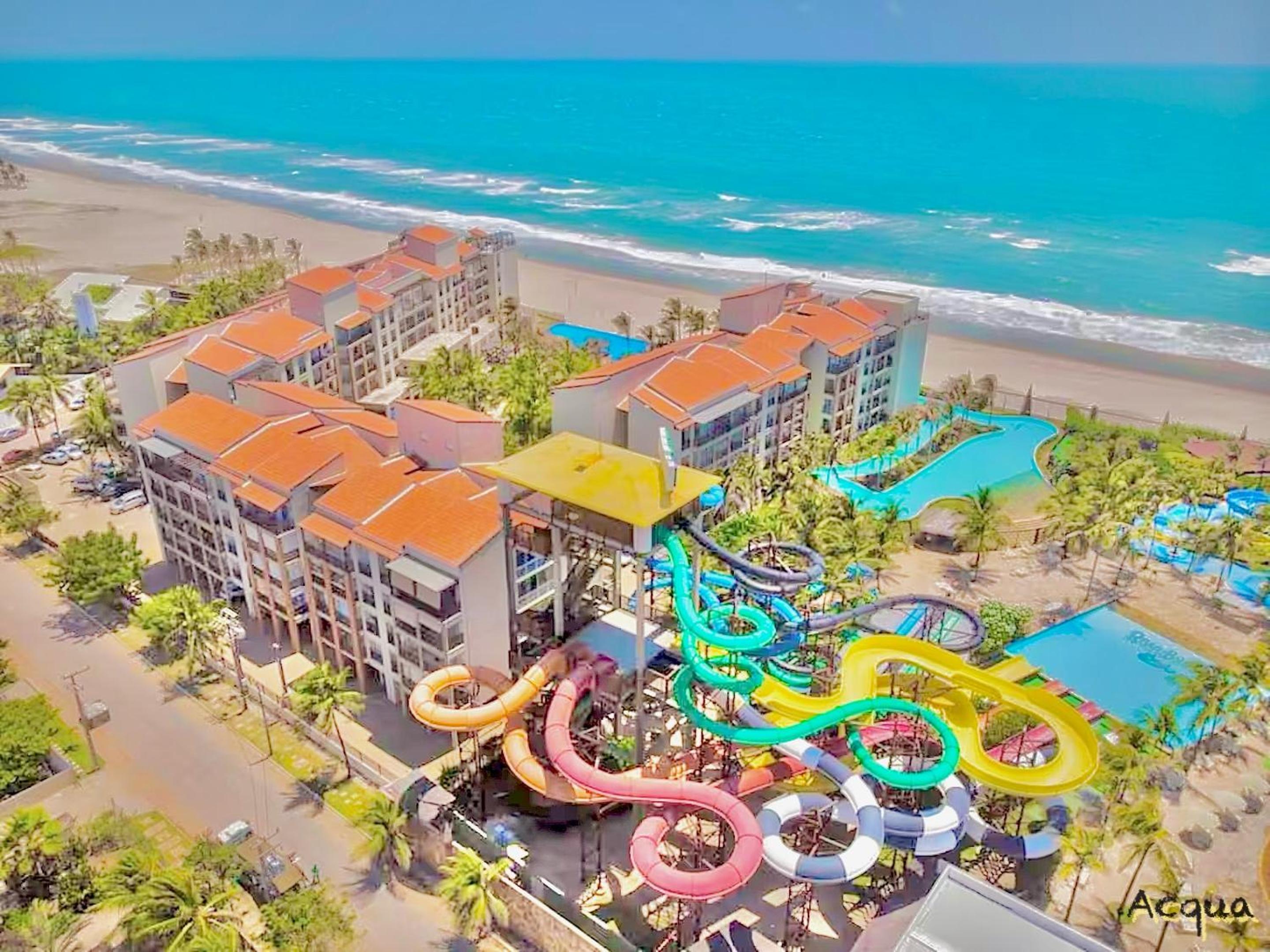 Apartamento Particular à Beira Mar em Resort Beach Park