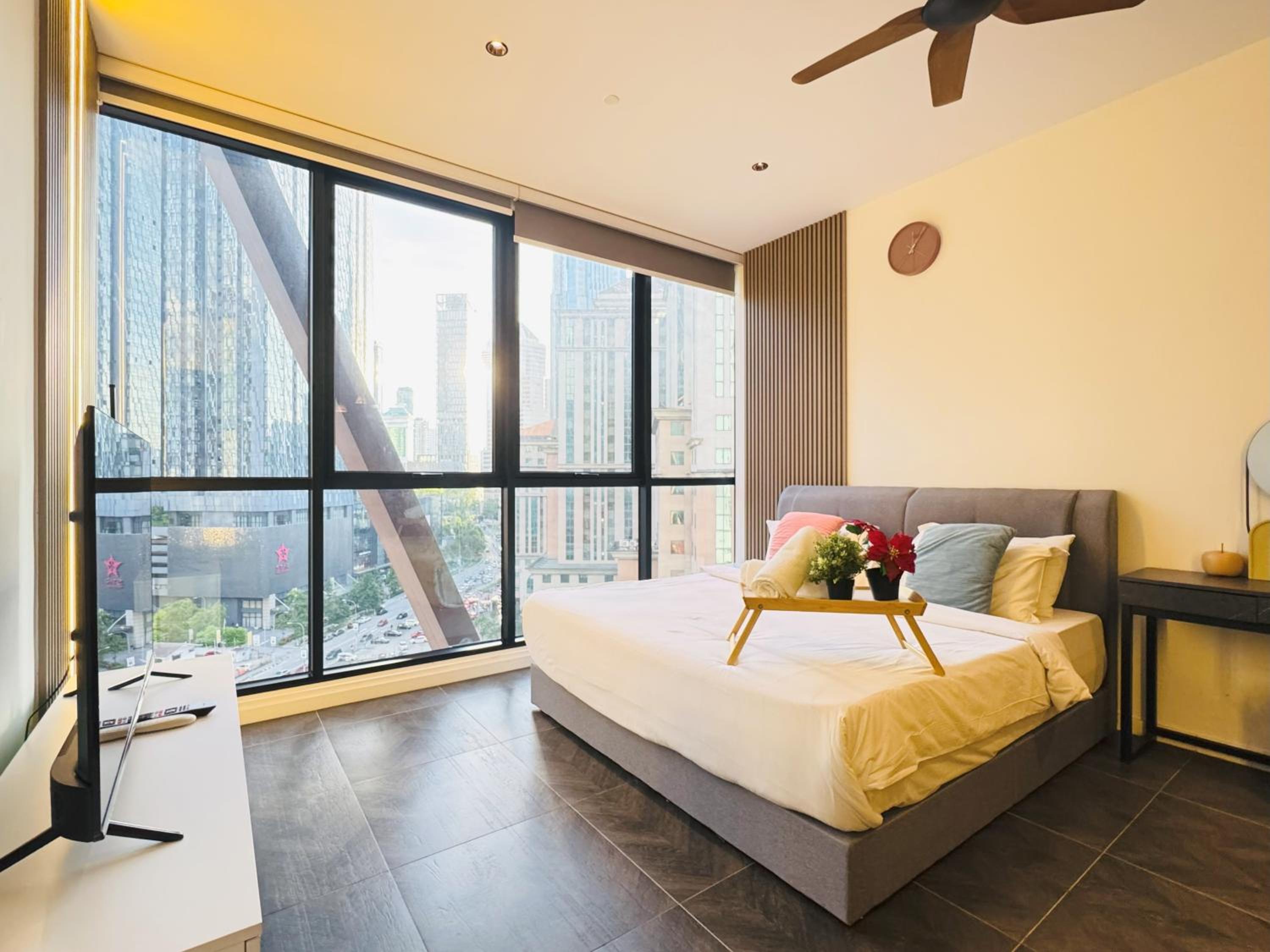 Scarletz Suites KLCC On City