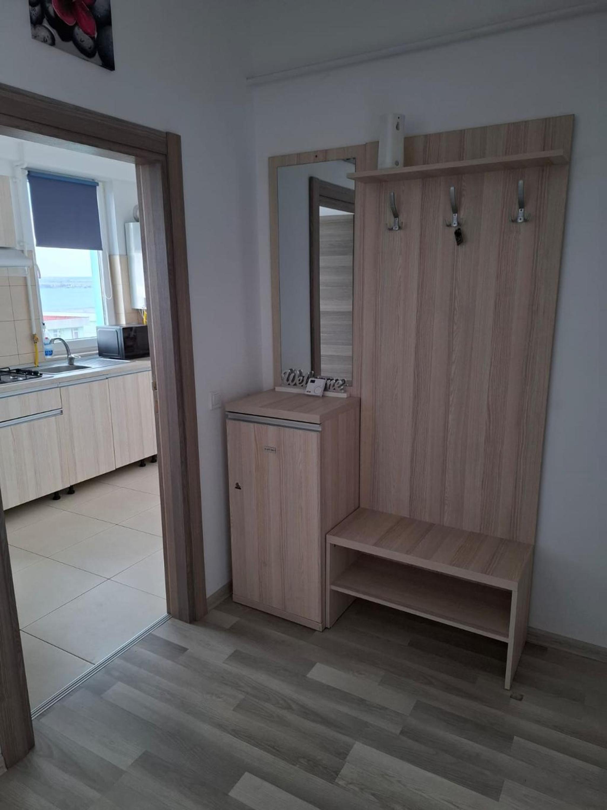 2 rooms apartment, max 4 persons, 30 meters far from the Beach and the Black Sea