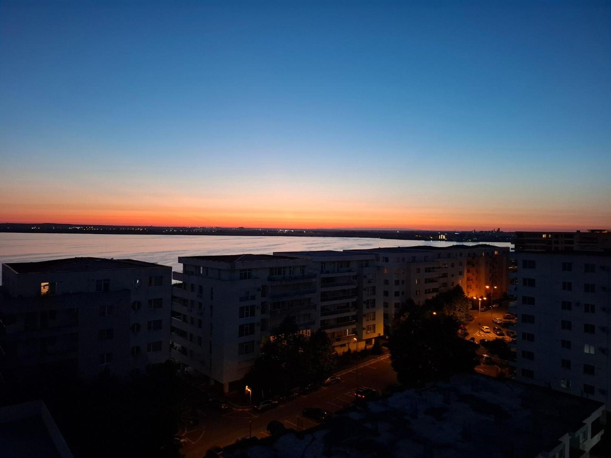 2 rooms apartment, max 4 persons, 30 meters far from the Beach and the Black Sea