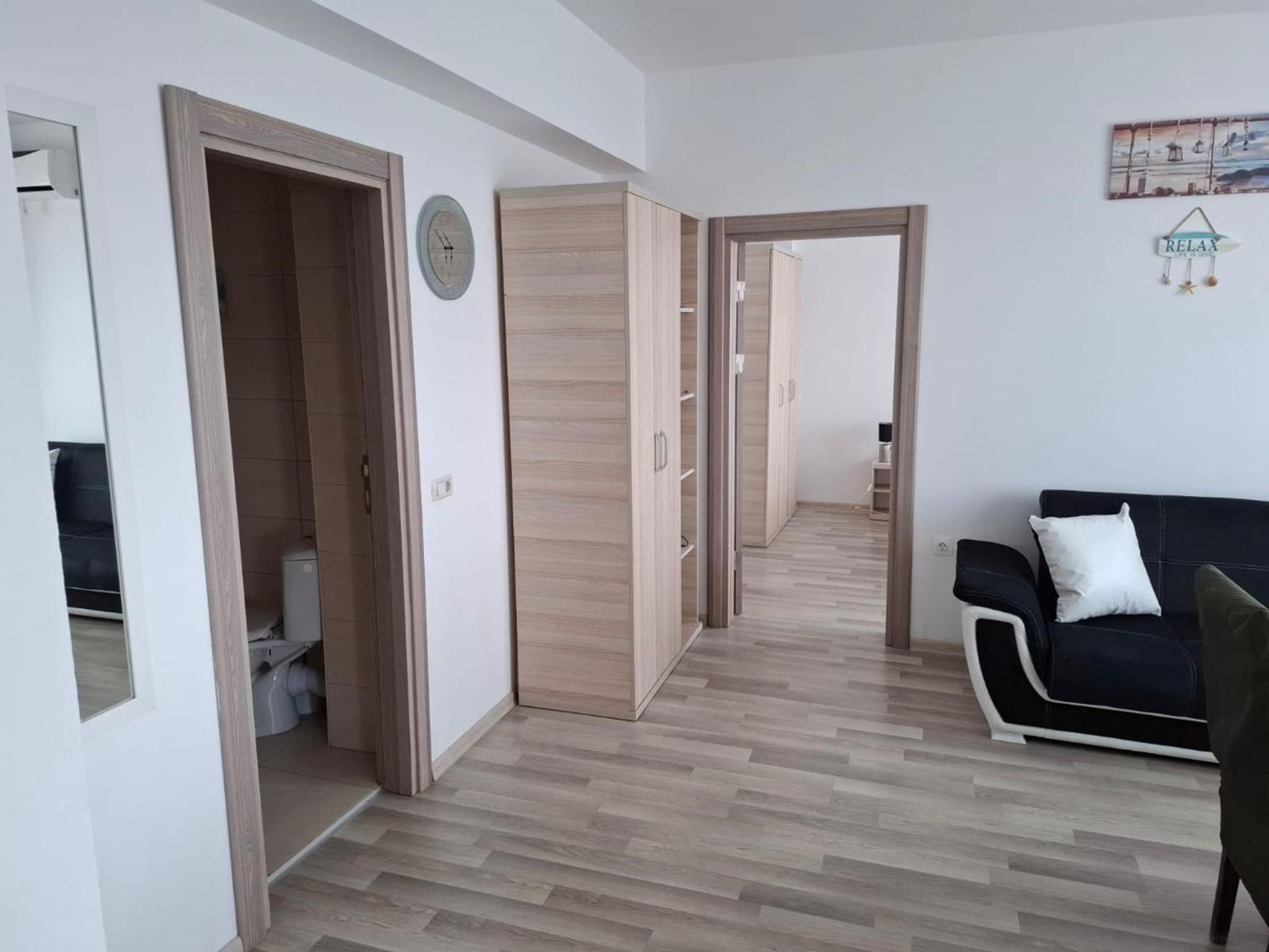2 rooms apartment, max 4 persons, 30 meters far from the Beach and the Black Sea