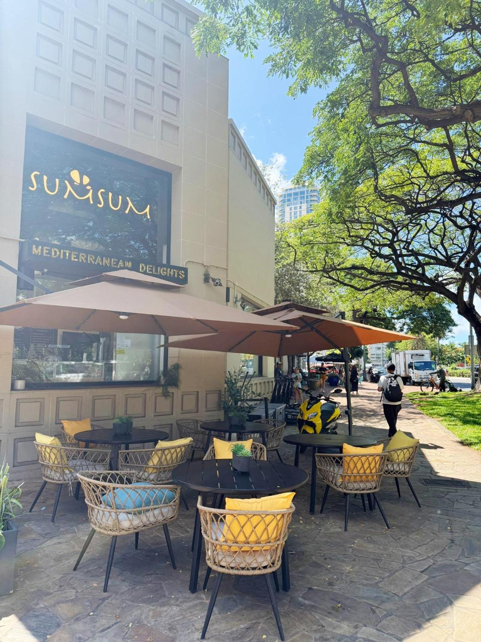 Bposhtels Waikiki Retreat