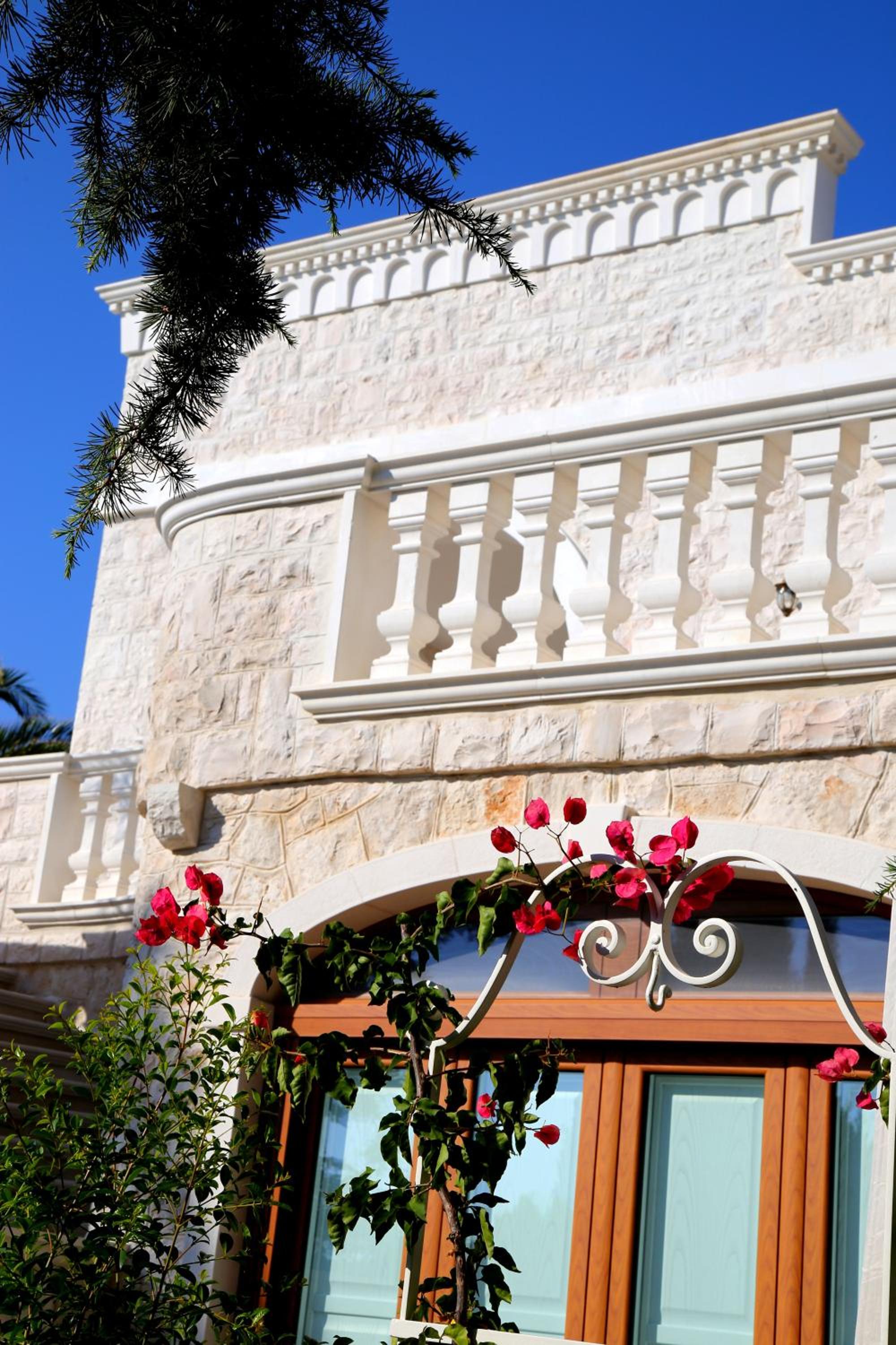 Villa Angelina
