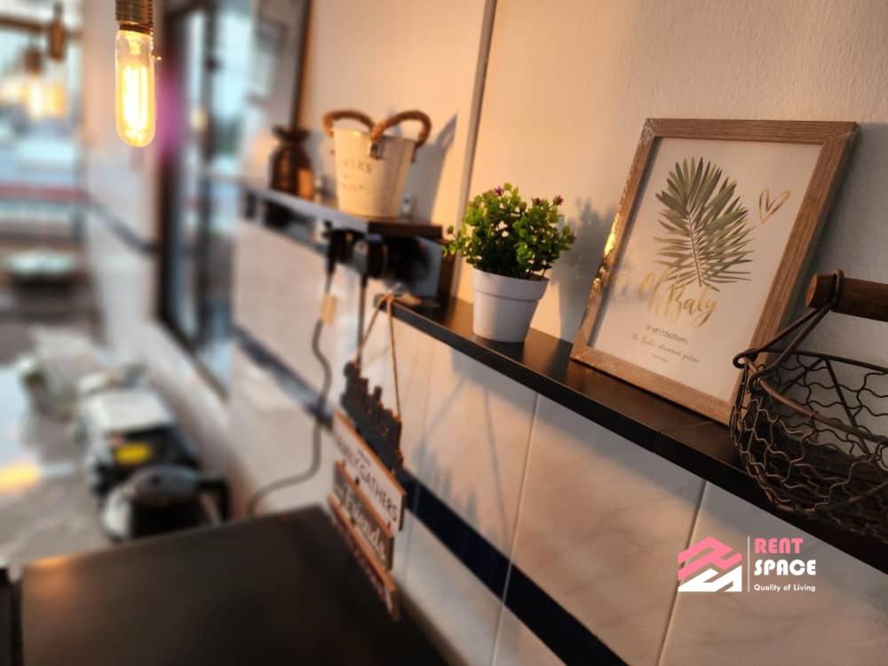Rent Space Coliving - Cozy City Stay Bandar Hilir, Melaka
