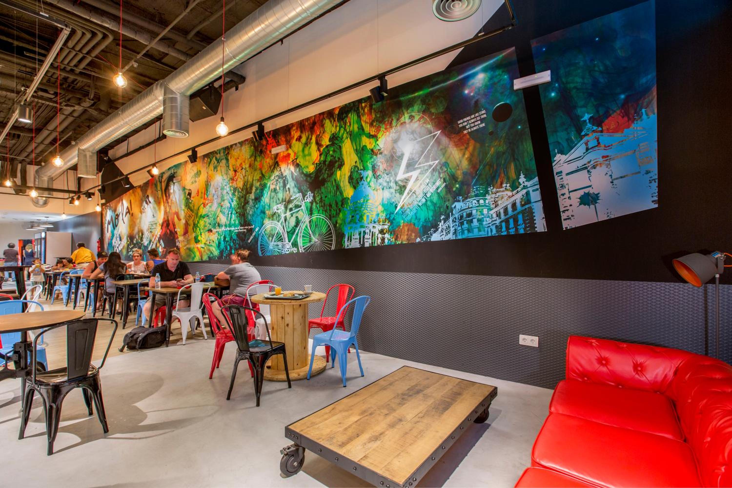 Mola Hostel
