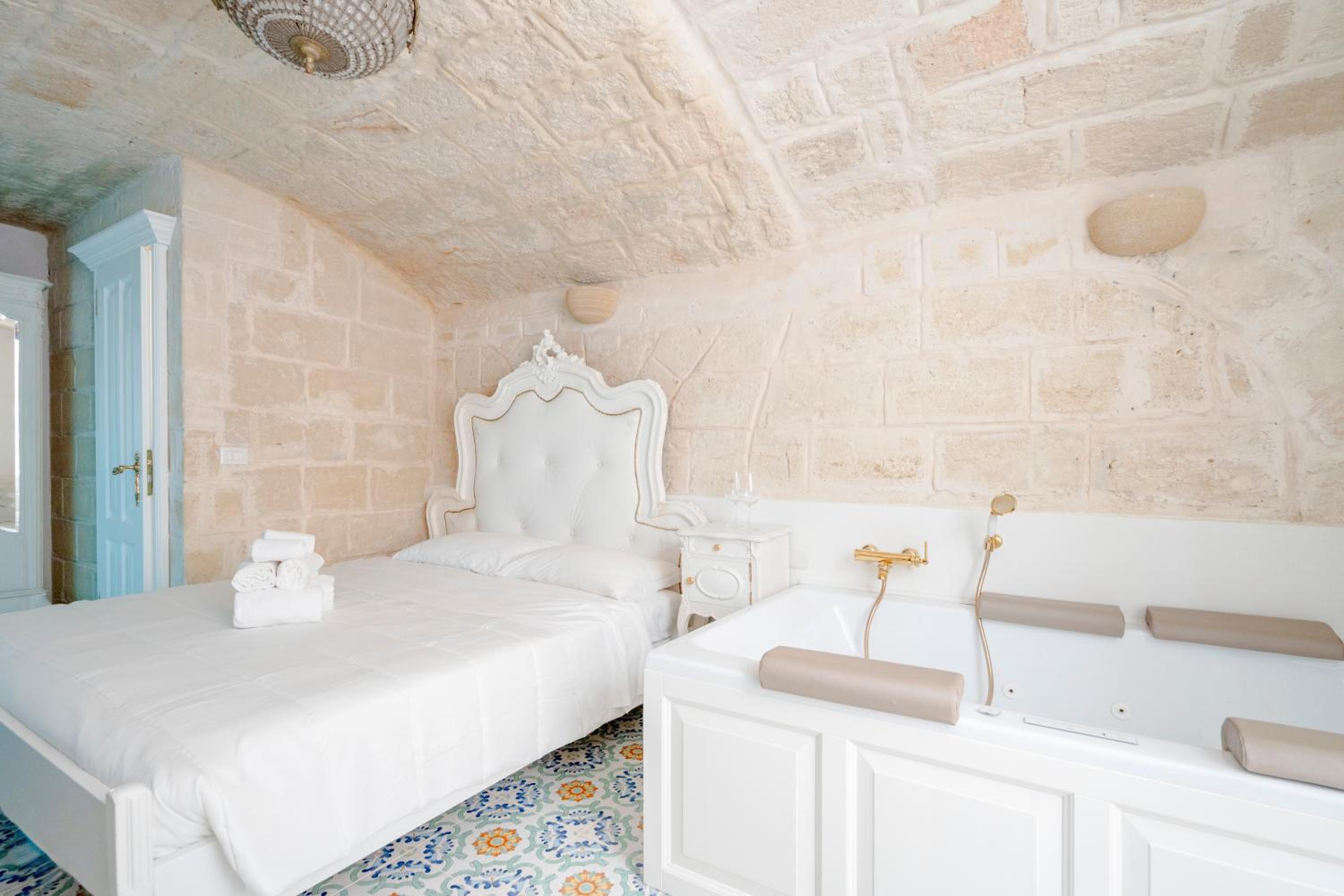 Elegant Comfort in the Historic Center-Palazzo Principessa