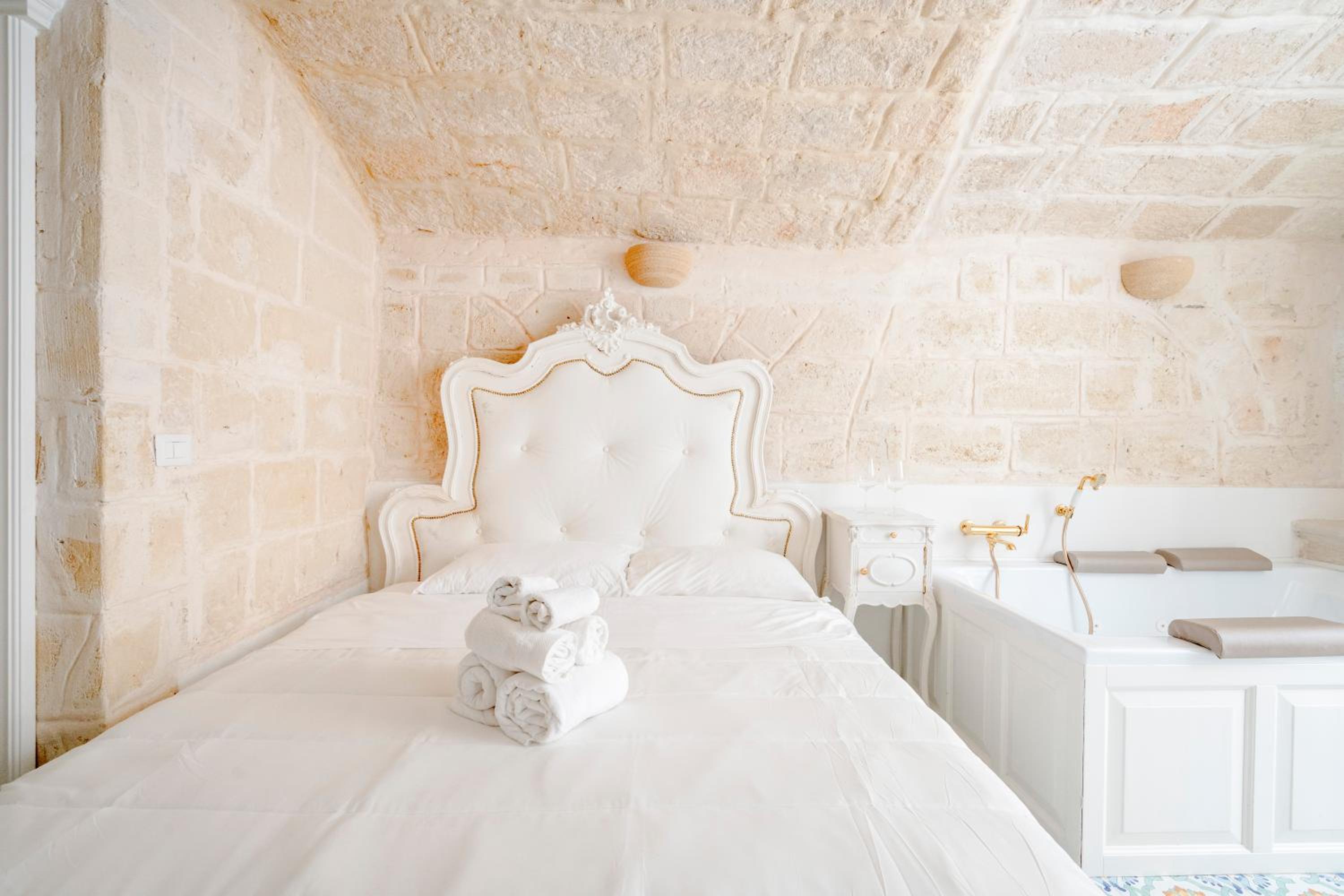 Elegant Comfort in the Historic Center-Palazzo Principessa