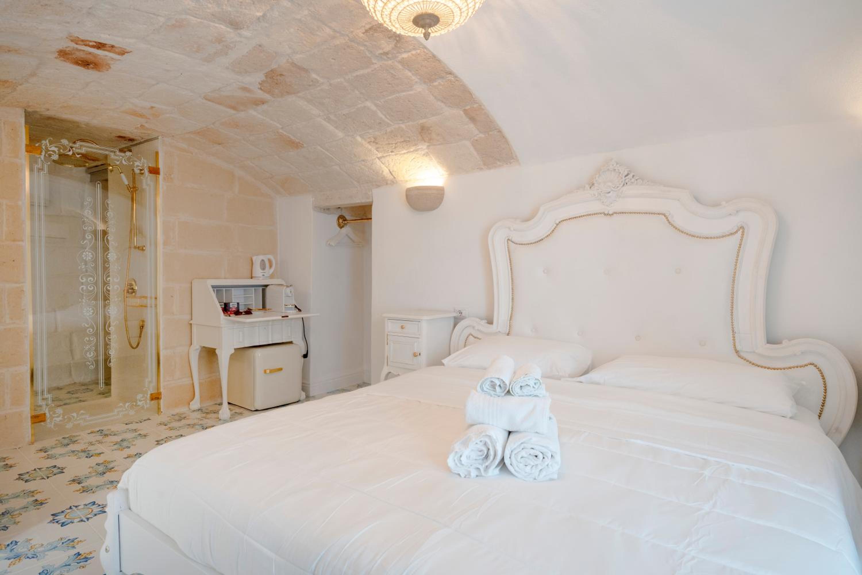 Elegant Comfort in the Historic Center-Palazzo Principessa
