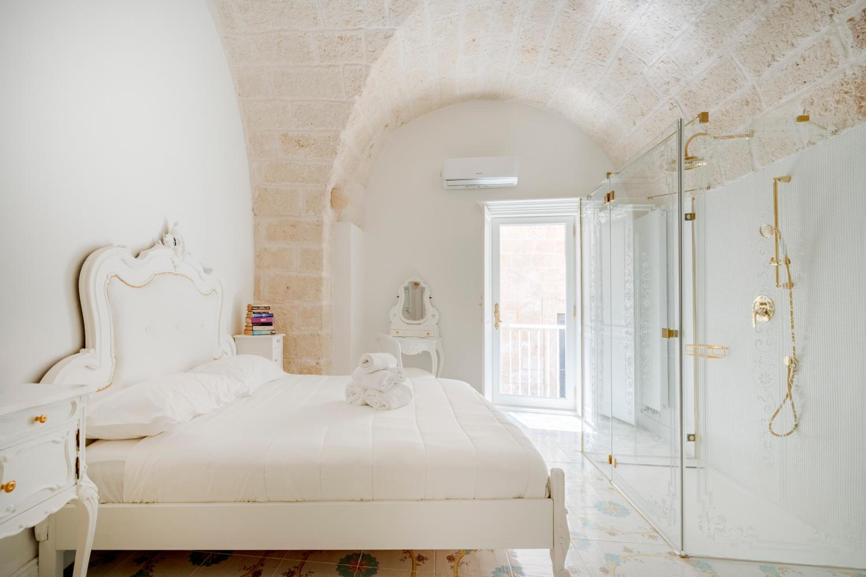 Elegant Comfort in the Historic Center-Palazzo Principessa