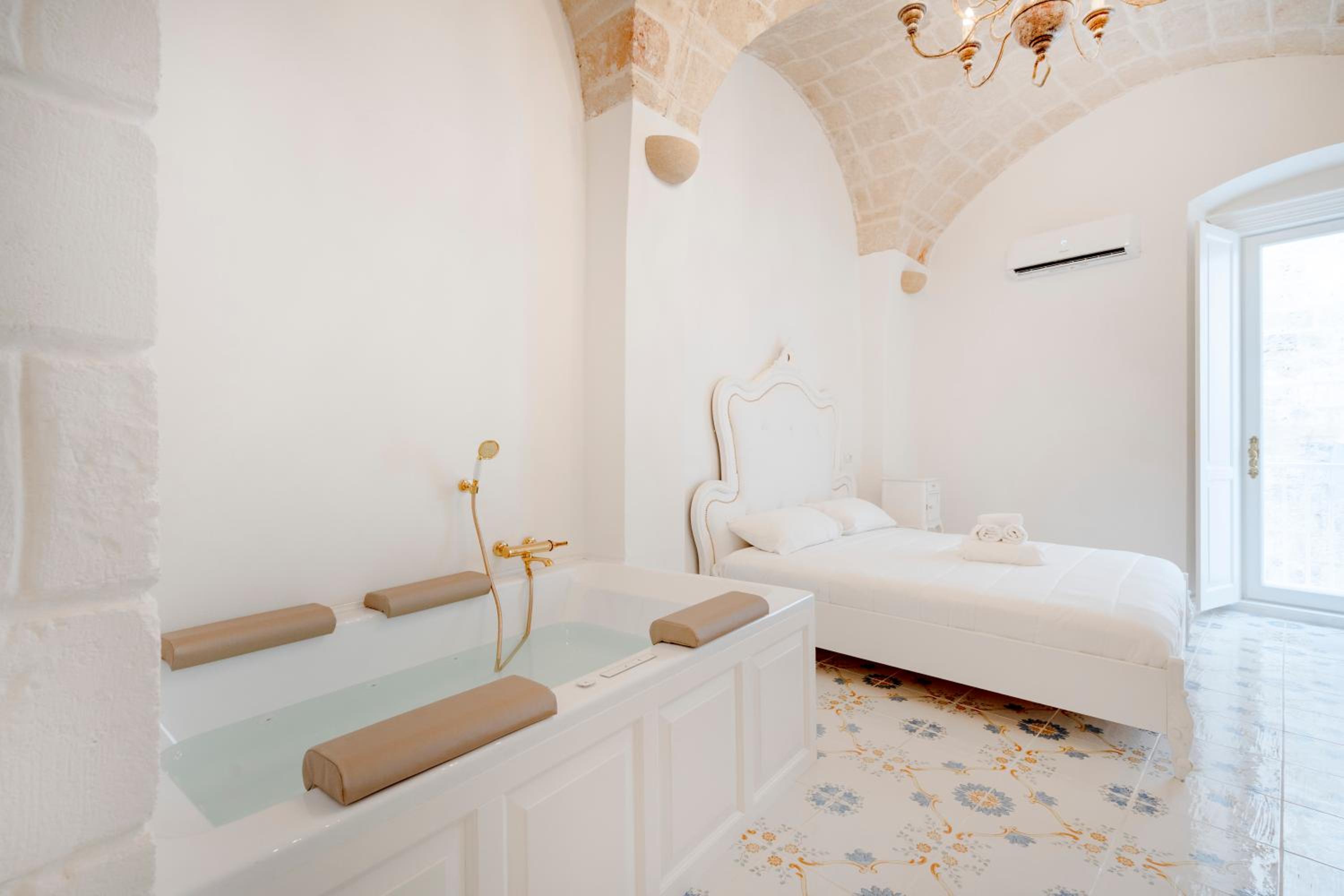 Elegant Comfort in the Historic Center-Palazzo Principessa