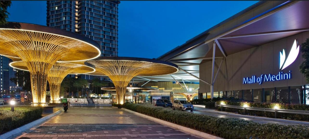 D'Pristine 4 bedder apartment opposite Legoland and Medini mall