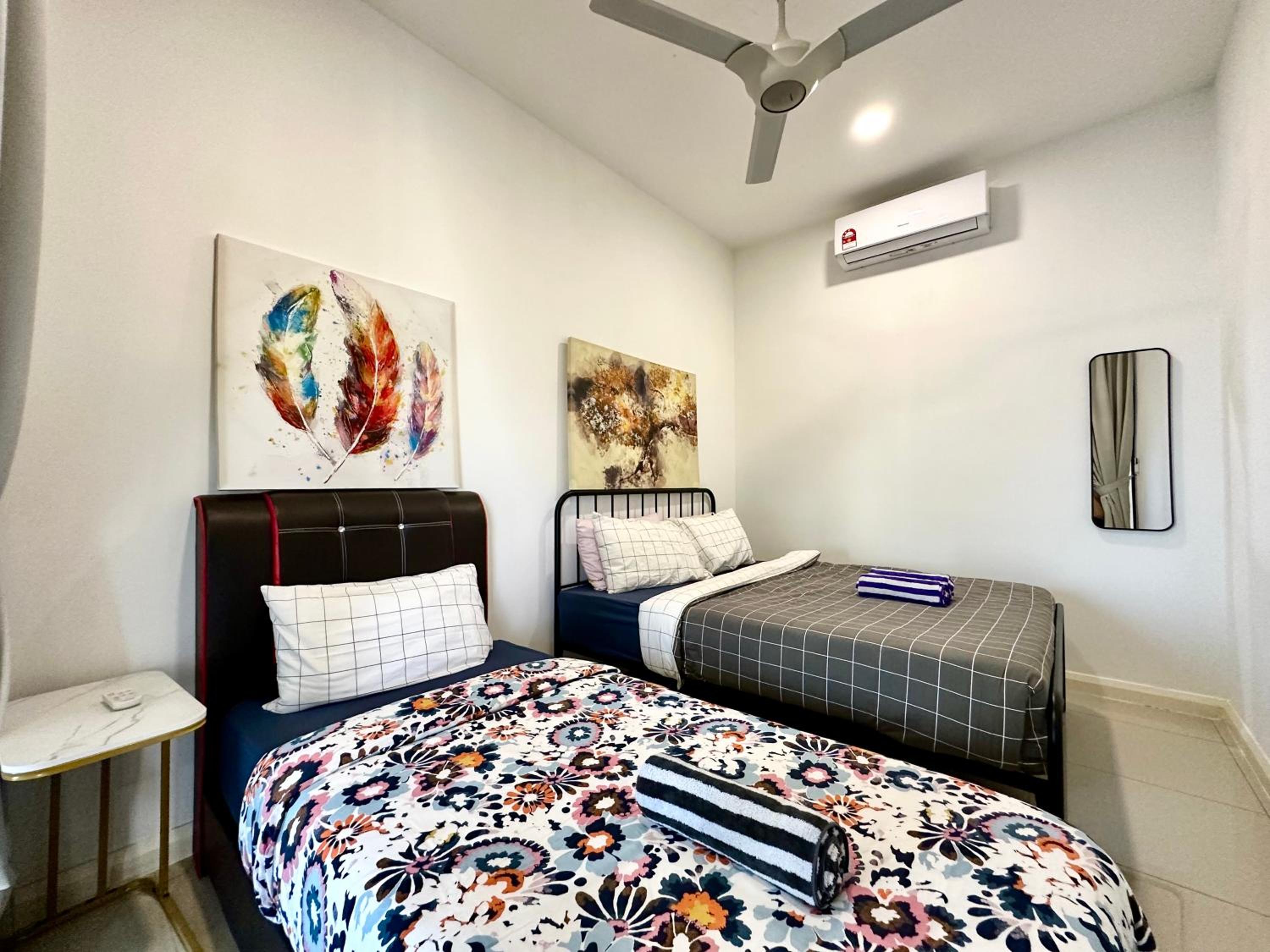 D'Pristine 4 bedder apartment opposite Legoland and Medini mall