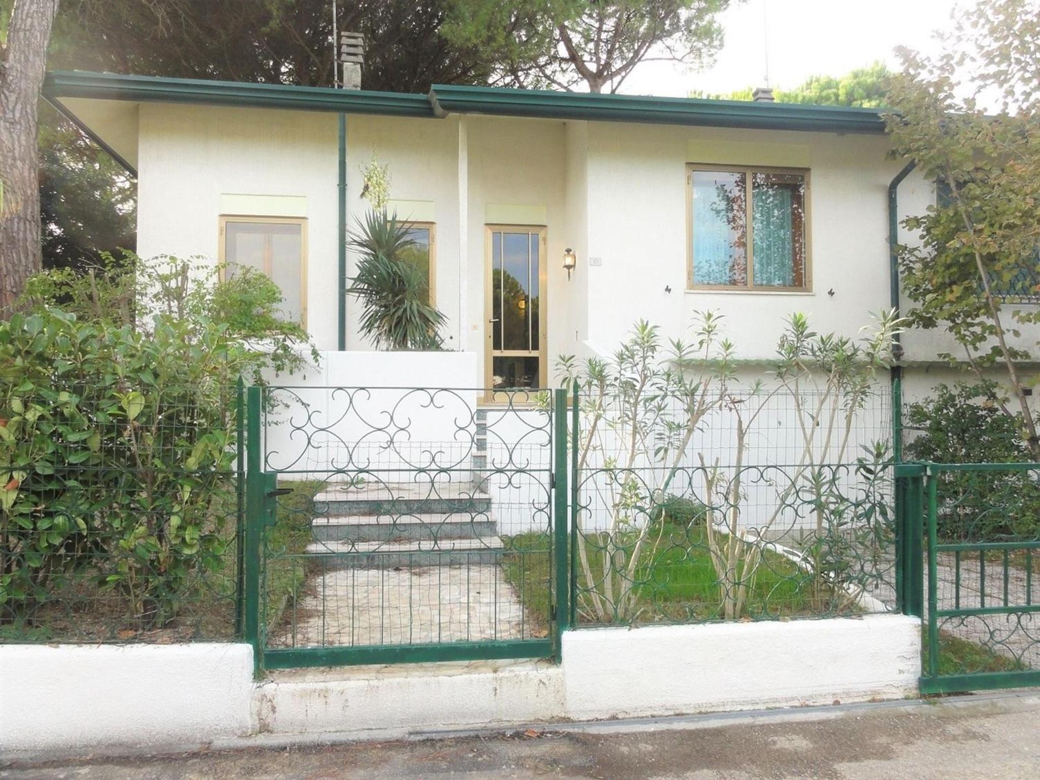 Comfortable villa in Bibione Pineda
