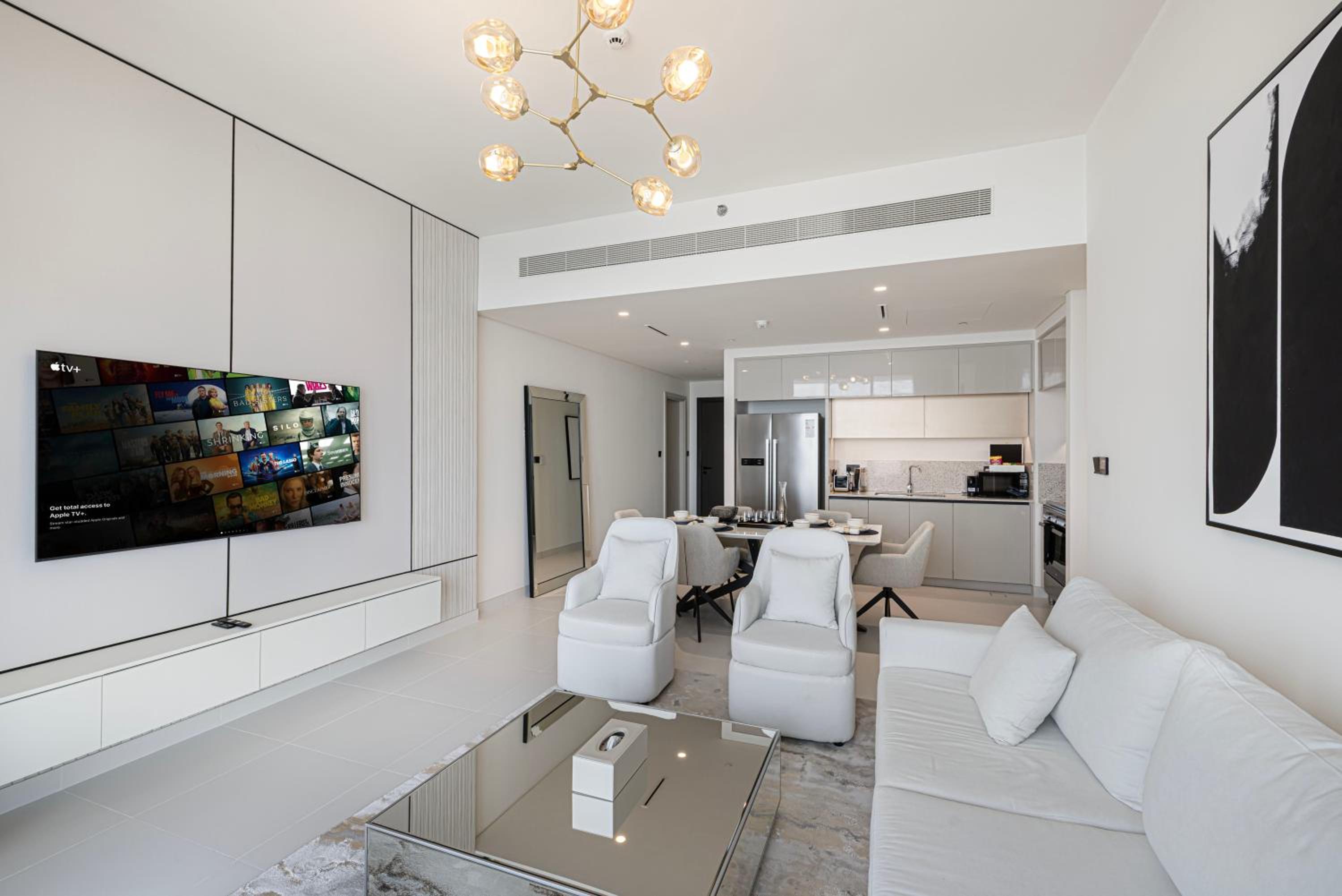 Luxury 3BR Palm Views at Emaar Beachfront