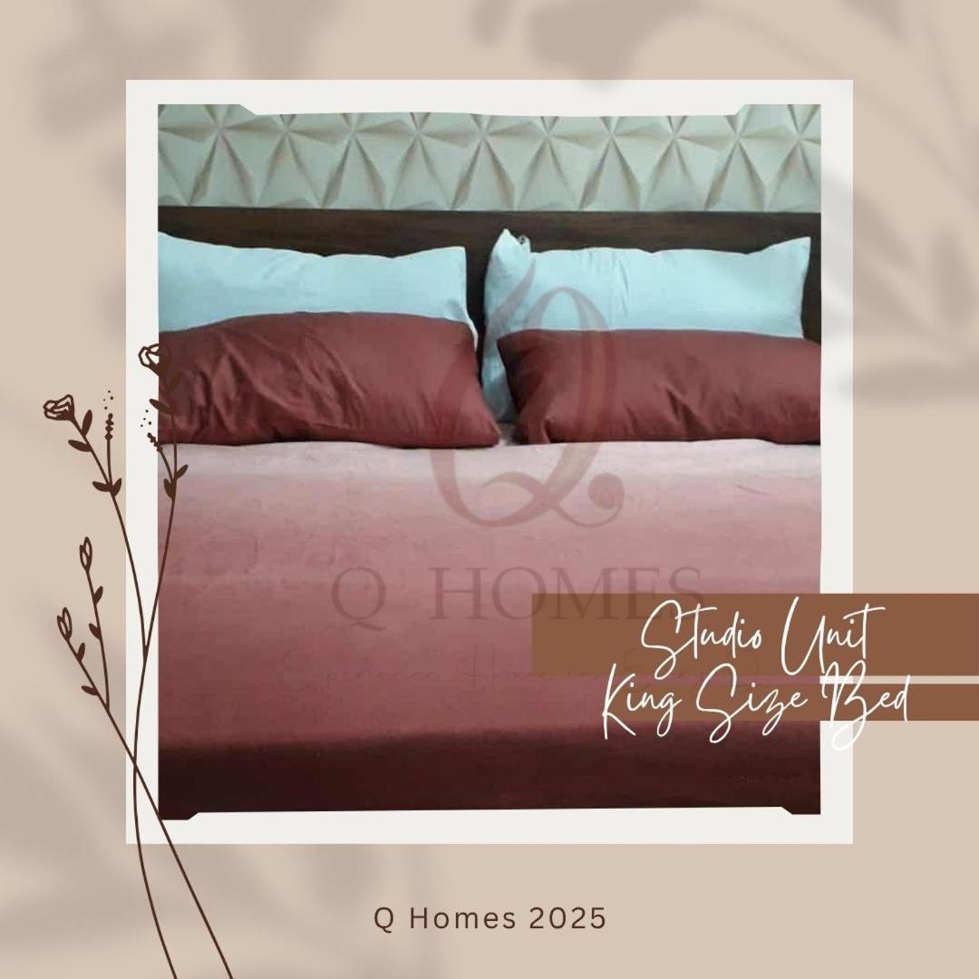 Cozy Sky-High Studio Unit