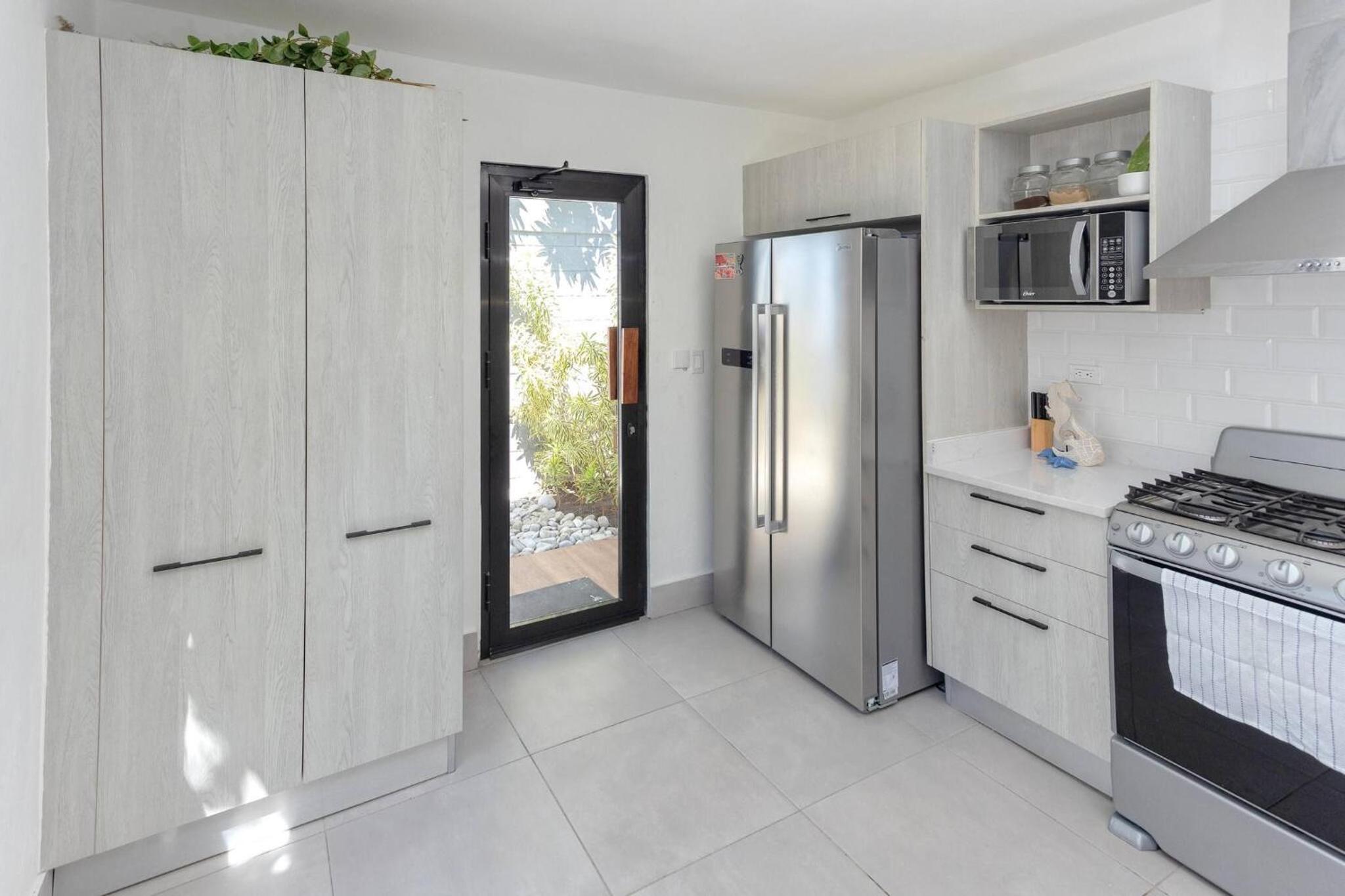 Bayshore 76 Beachfront Villa Palmar de ocoa