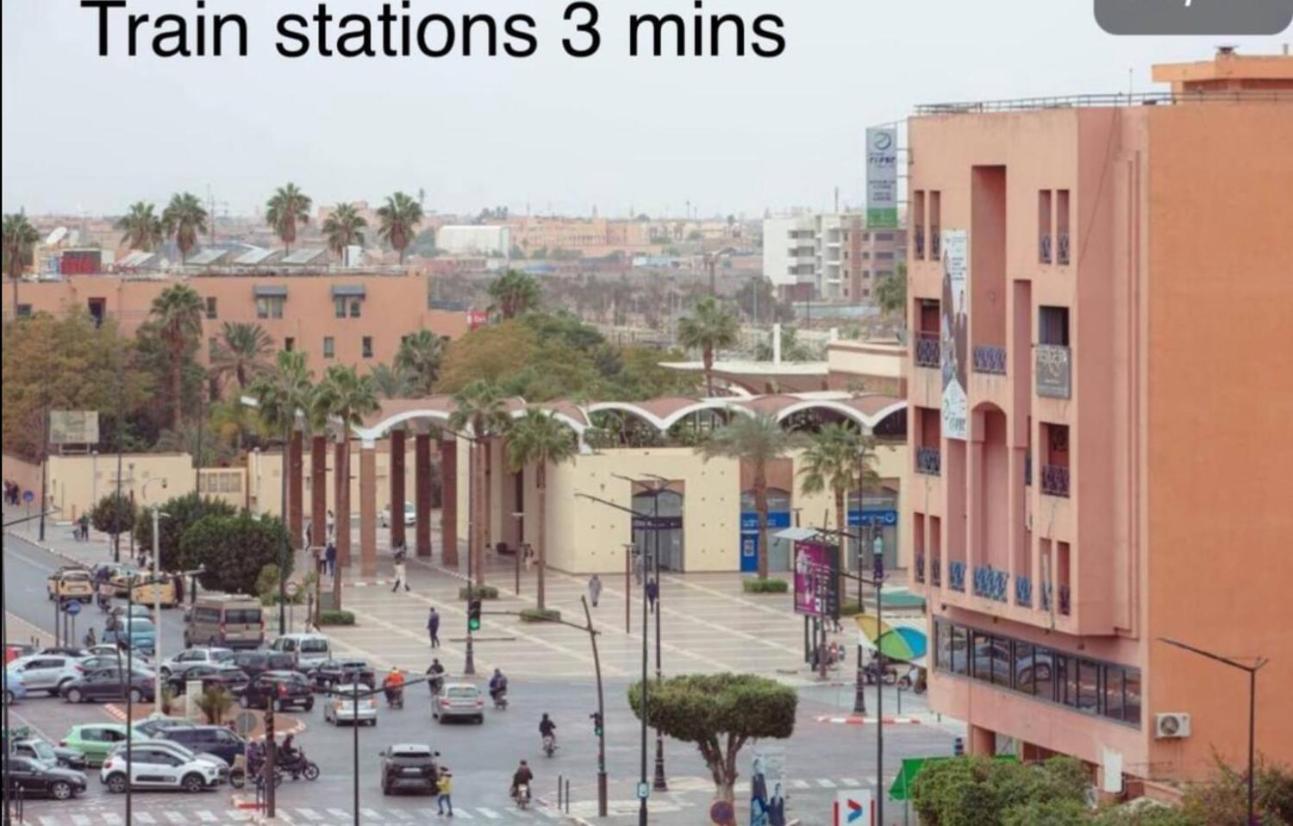 Gueliz BEST Residence Nour!! 3 Bedrooms Large Modern Apartment, walking distance to train station and everything