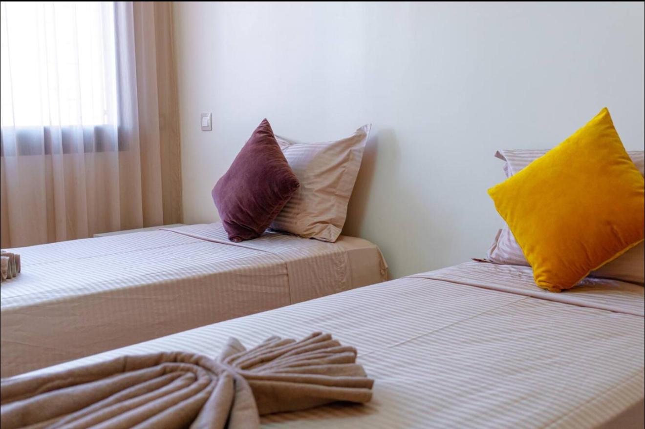 Gueliz BEST Residence Nour!! 3 Bedrooms Large Modern Apartment, walking distance to train station and everything