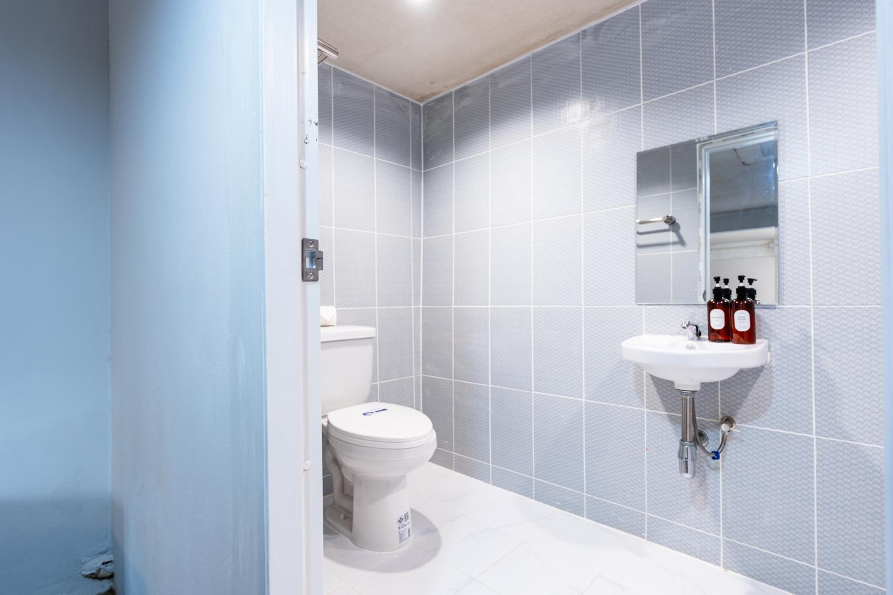 xx Stay On Sukhumvit Soi 11 BTS Nana