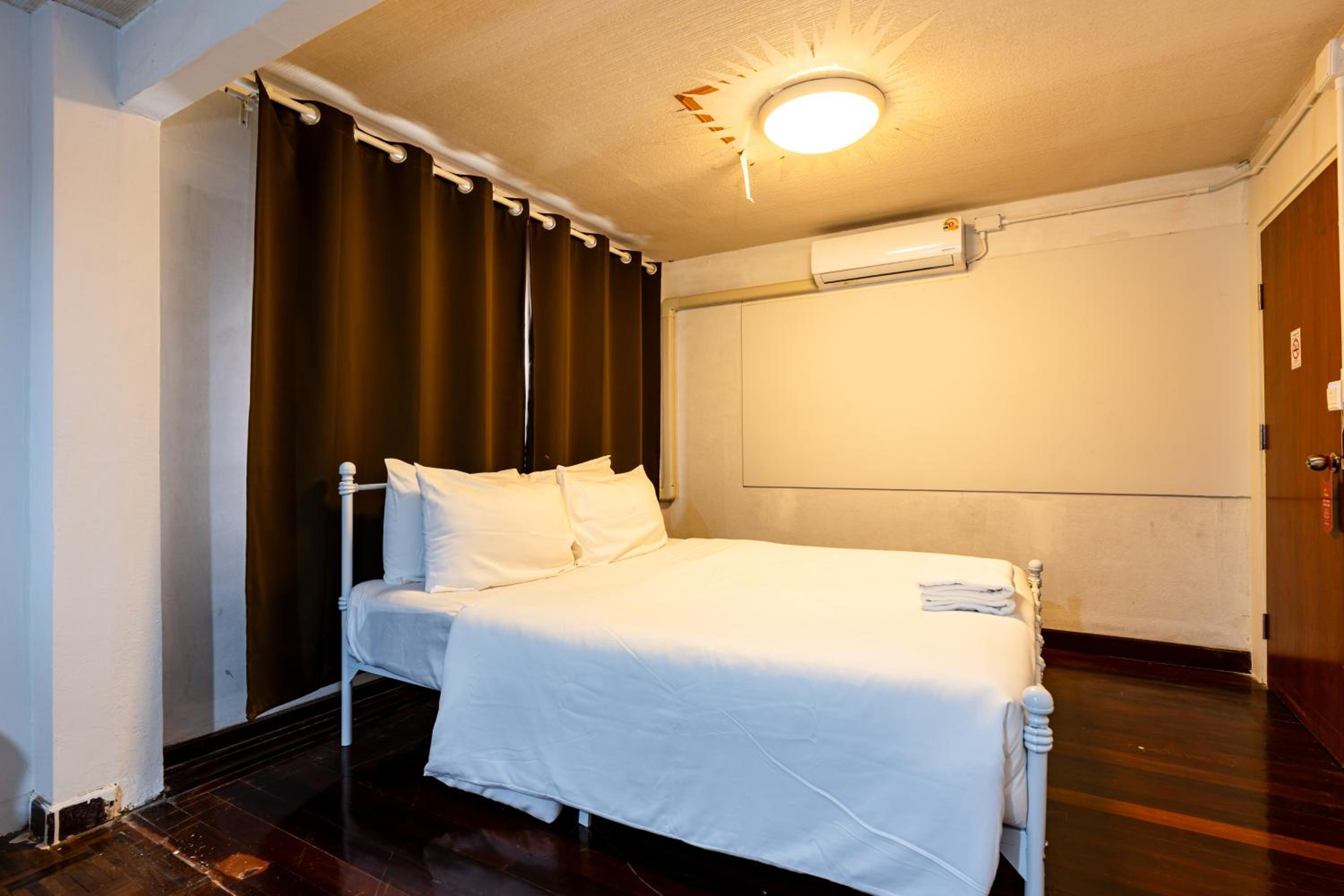 xx Stay On Sukhumvit Soi 11 BTS Nana