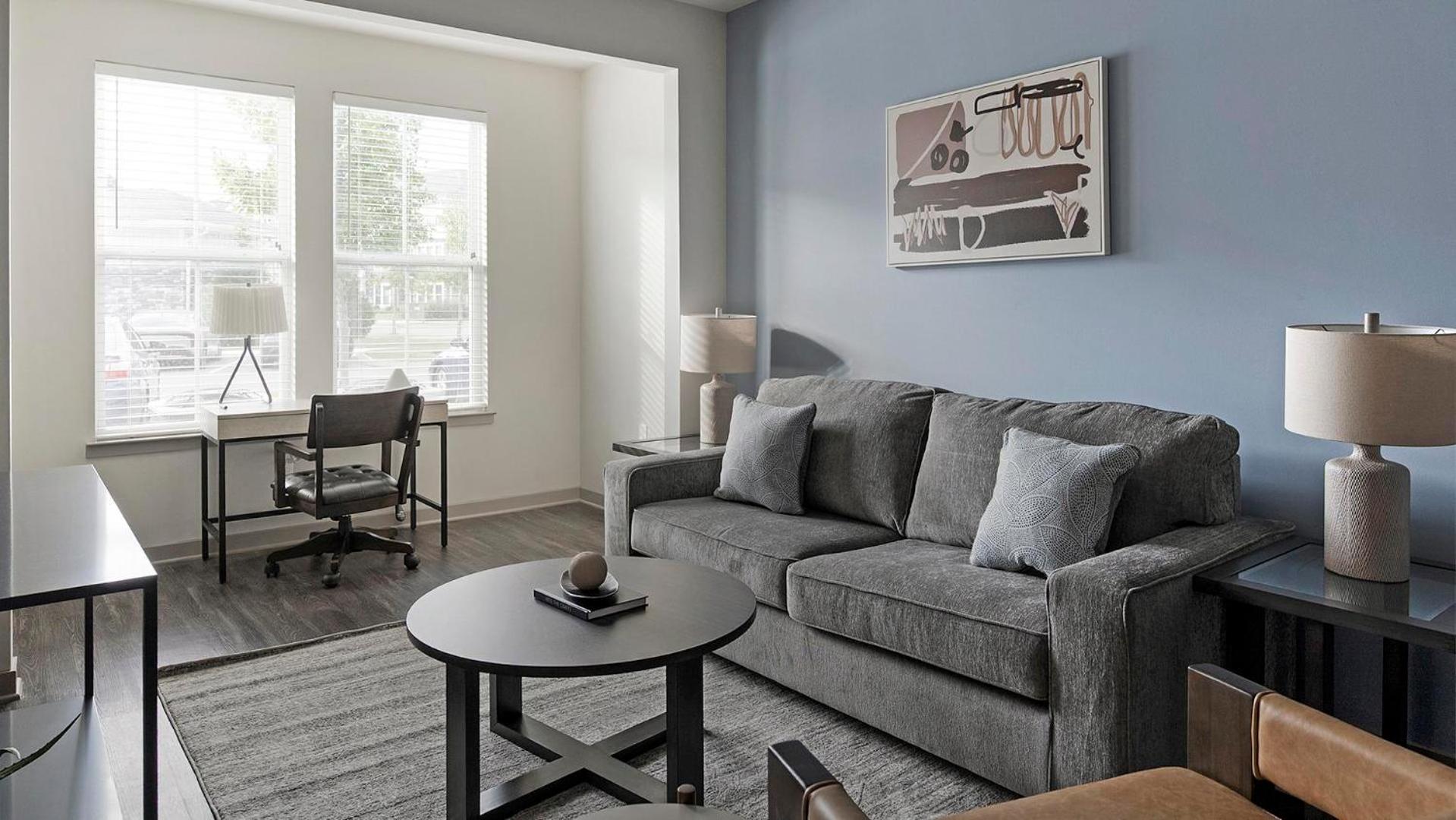 Landing Amazing 2BD Clubhouse Yoga Studio