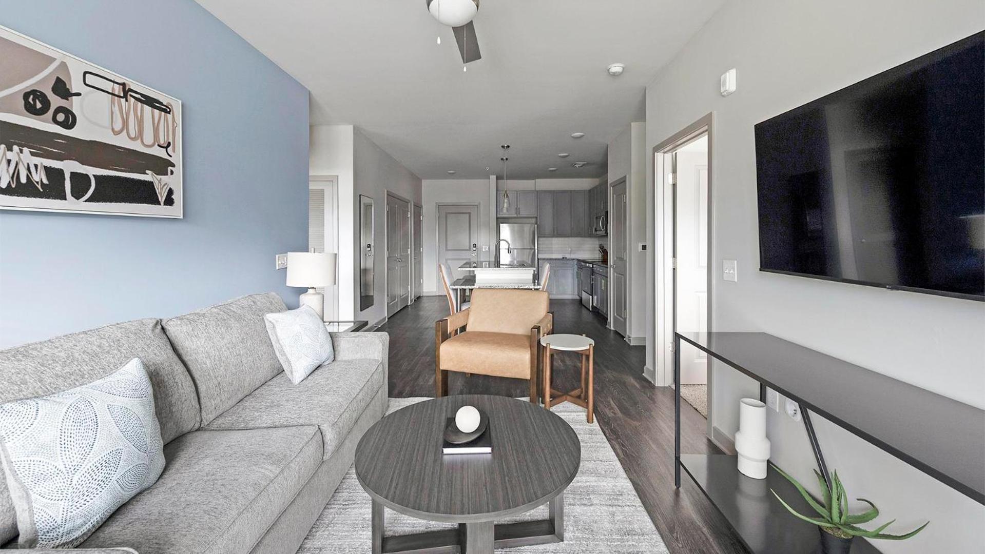 Landing Amazing 2BD Clubhouse Yoga Studio