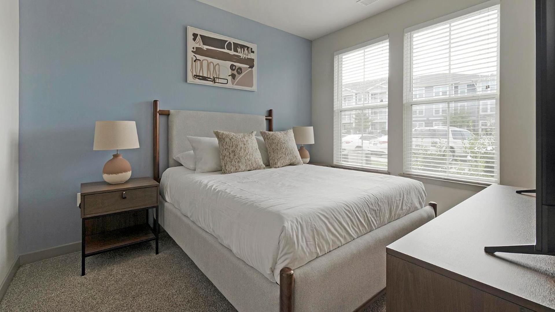 Landing Amazing 2BD Clubhouse Yoga Studio