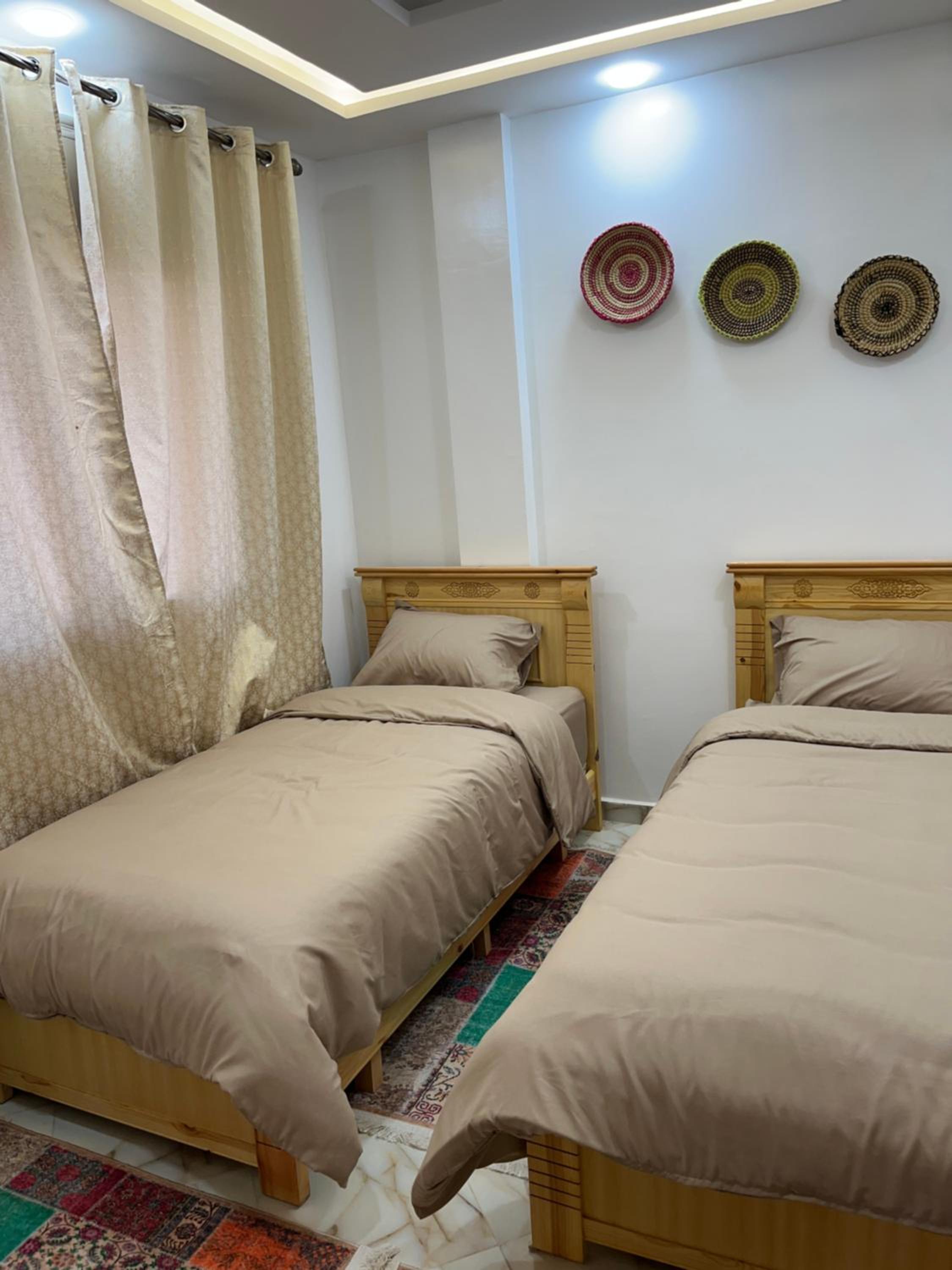 Banana Surf Lodge & Surfcamp