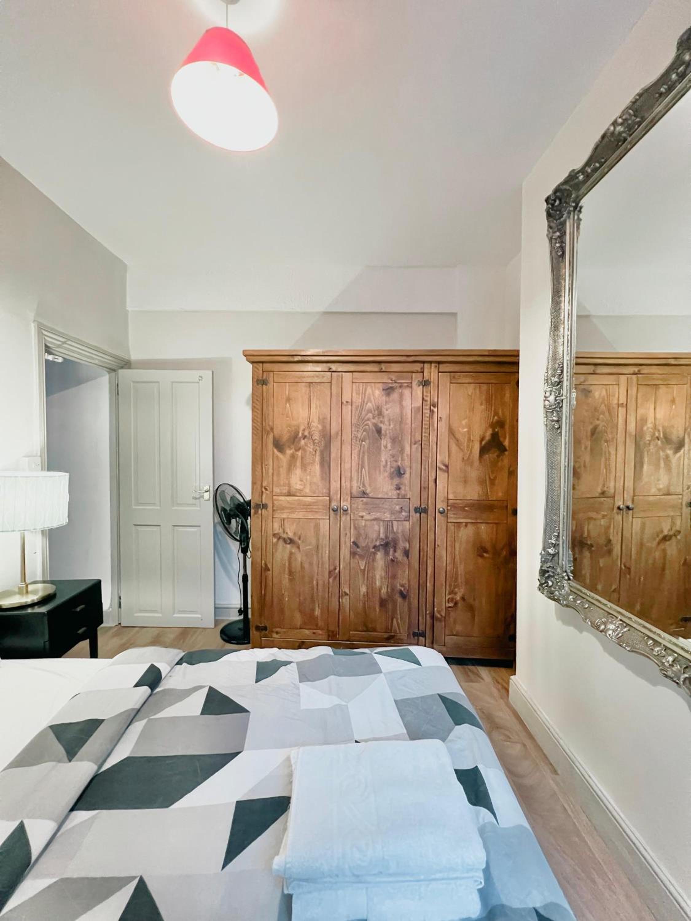 Spacious House in Surrey Quay